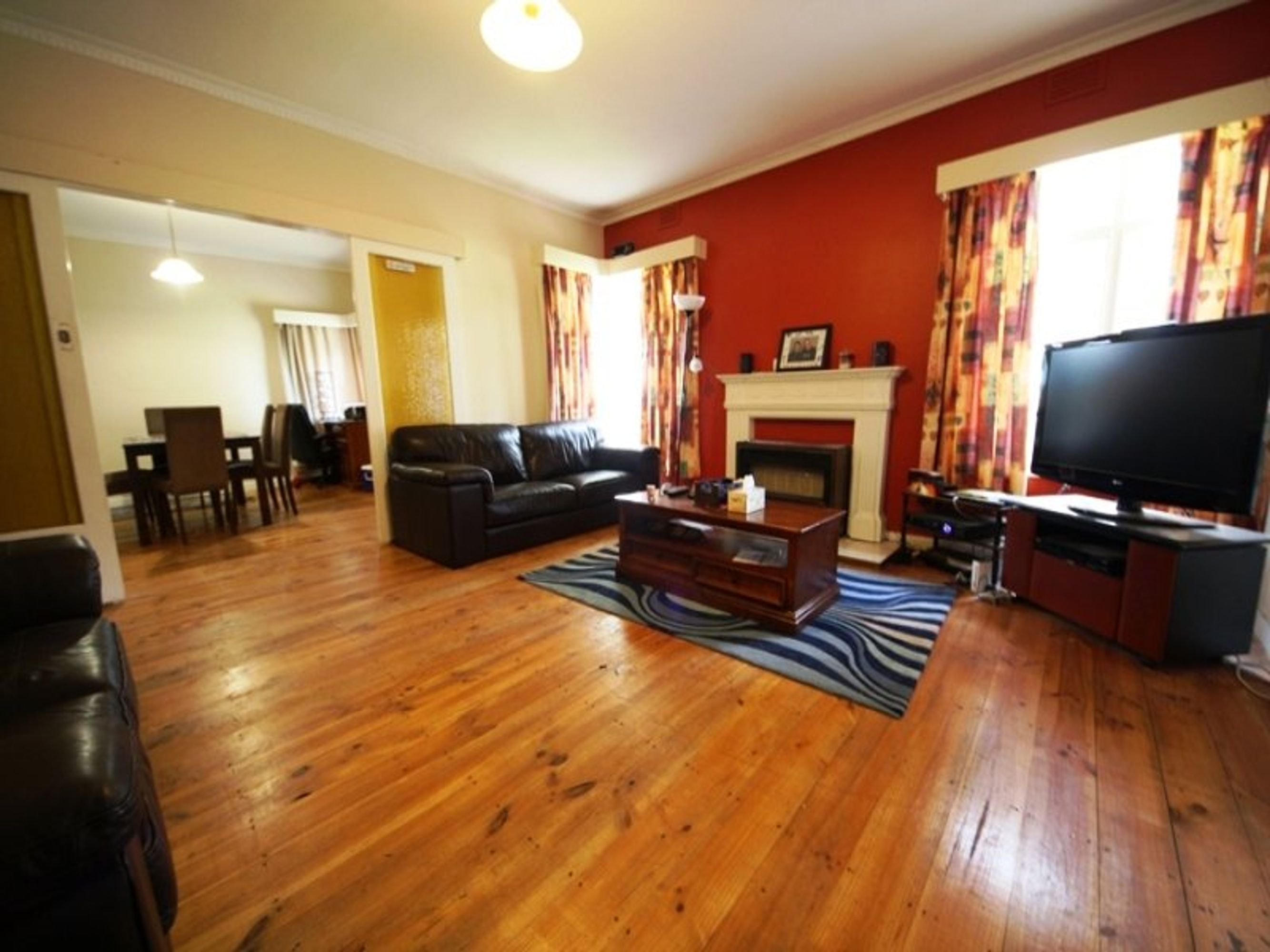 8 Tena Avenue, Horsham VIC 3400, Horsham - Thumbnail 2