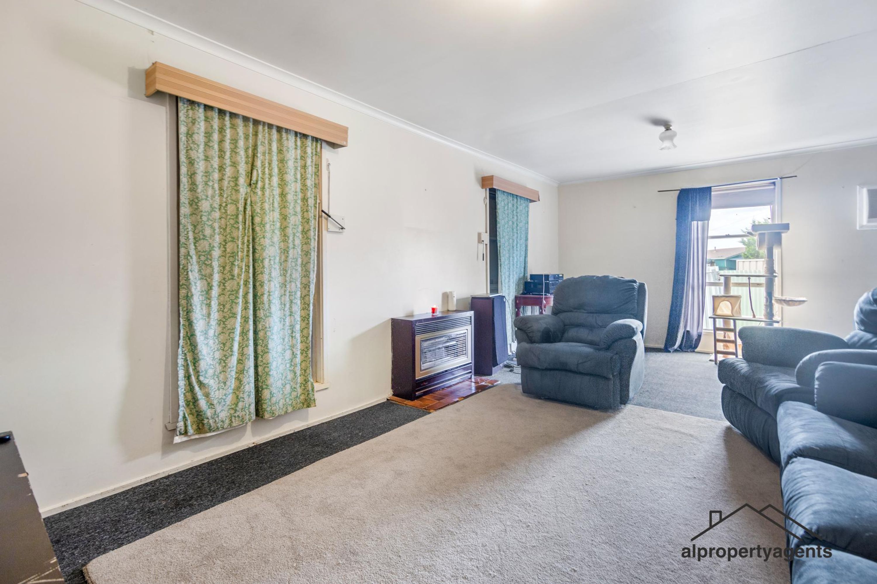18 Forsyth Avenue, Horsham VIC 3400, Horsham - Thumbnail 2