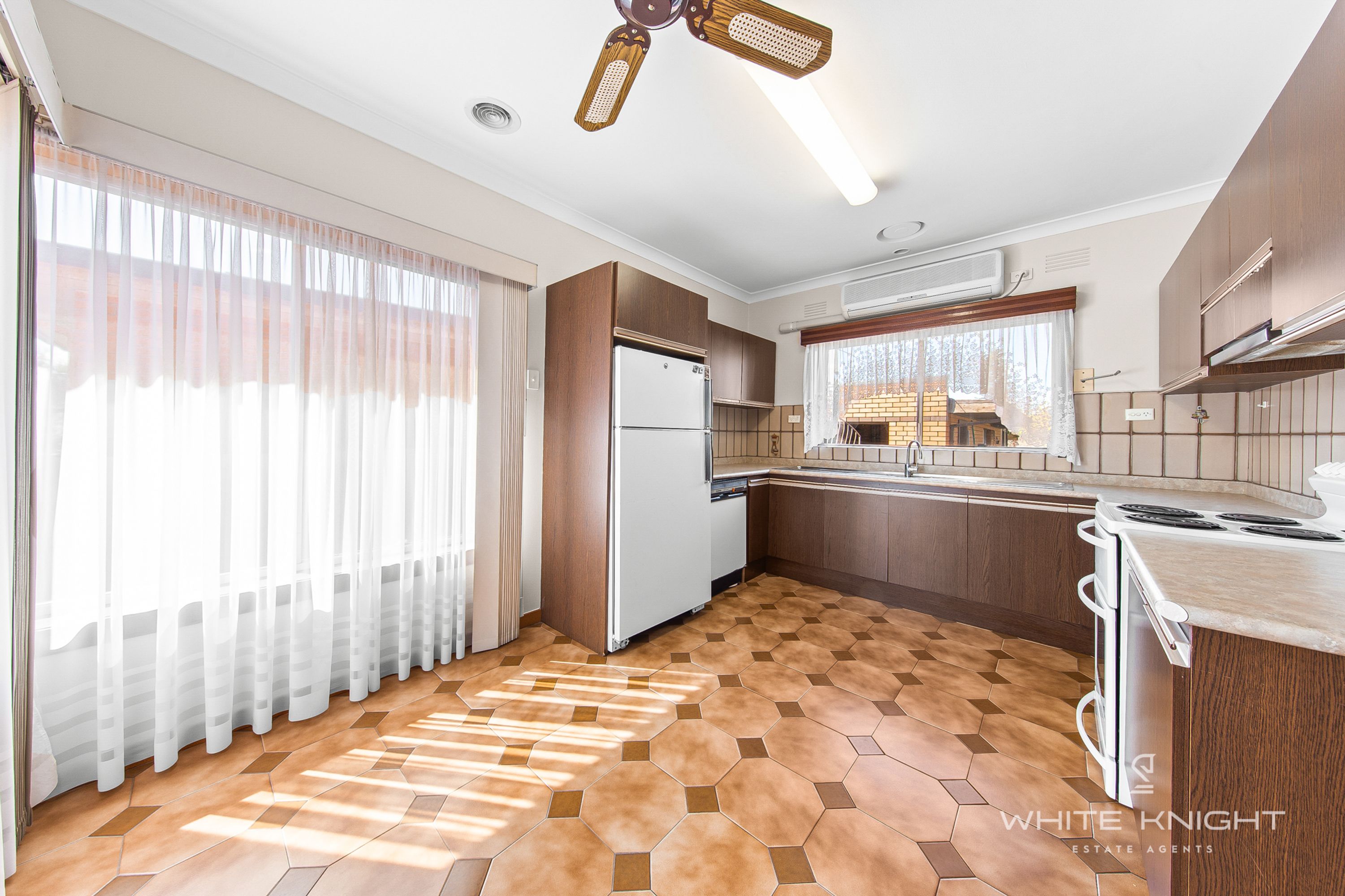 30 Tudor Road, Sunshine North VIC 3020, Sunshine North - Thumbnail 5
