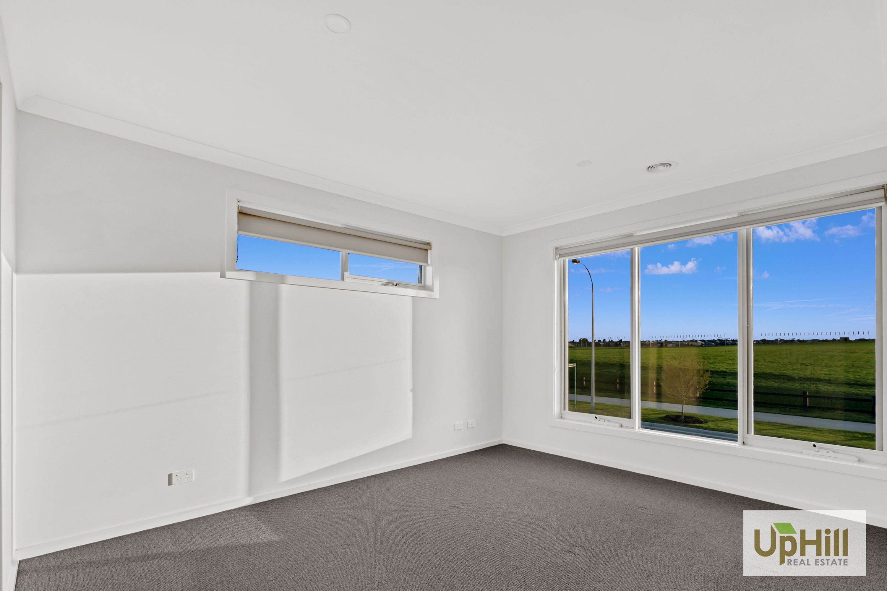 19 ELISTON AVENUE, Clyde - Thumbnail 8