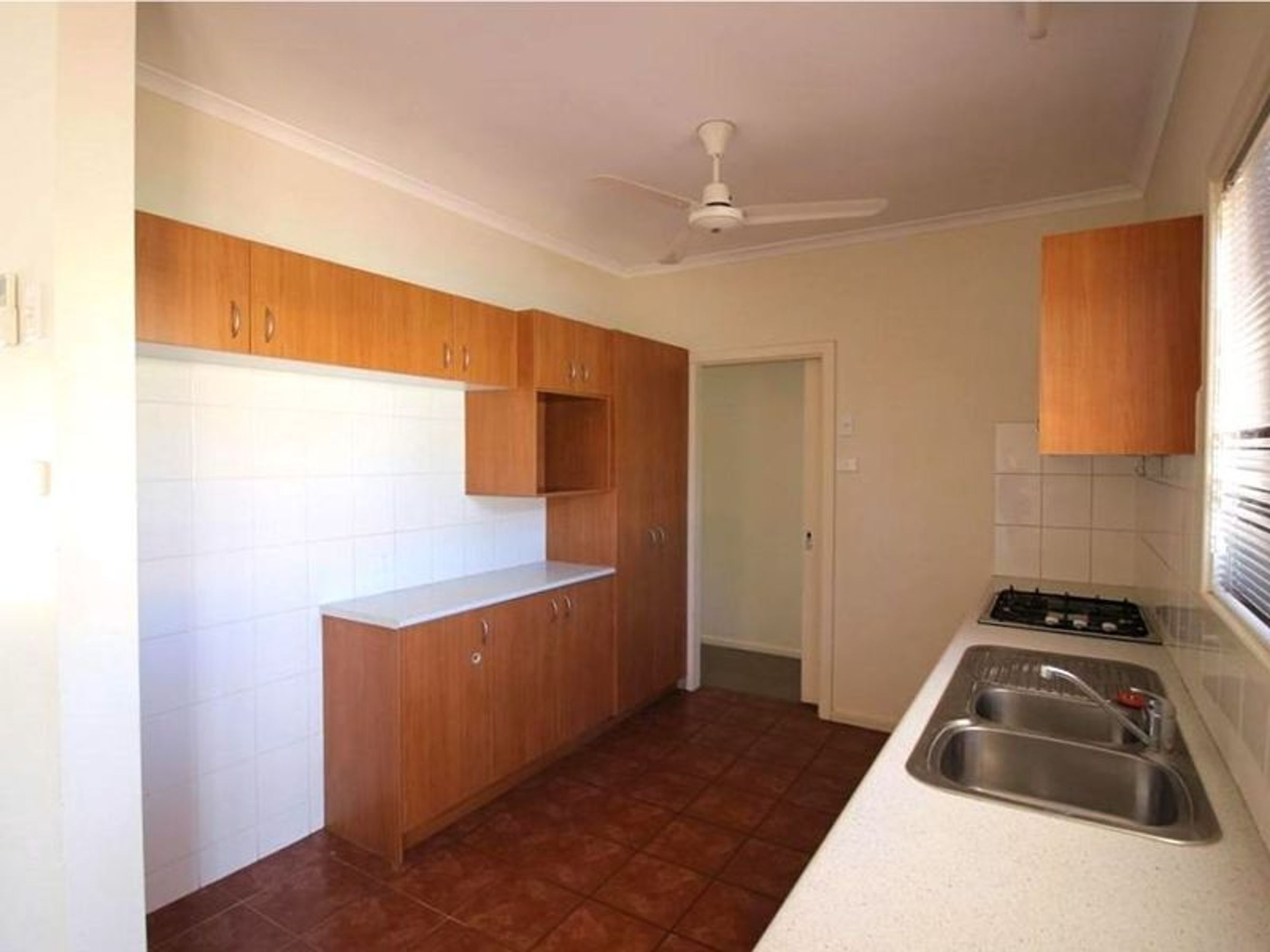 19 Yarrunga Crescent, South Hedland, South Hedland - Thumbnail 2