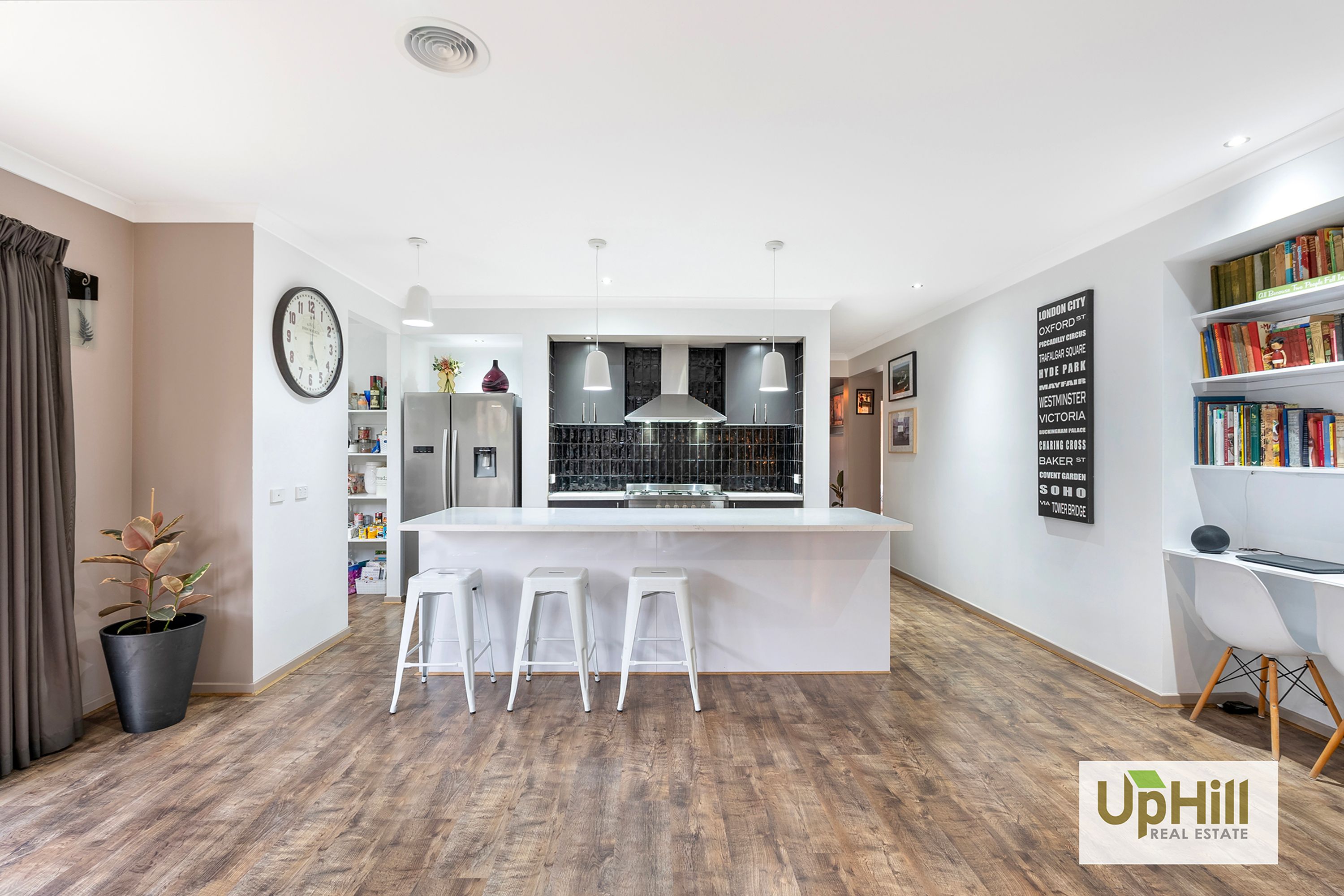 26 Bellhaven Circuit, Clyde North - Thumbnail 8