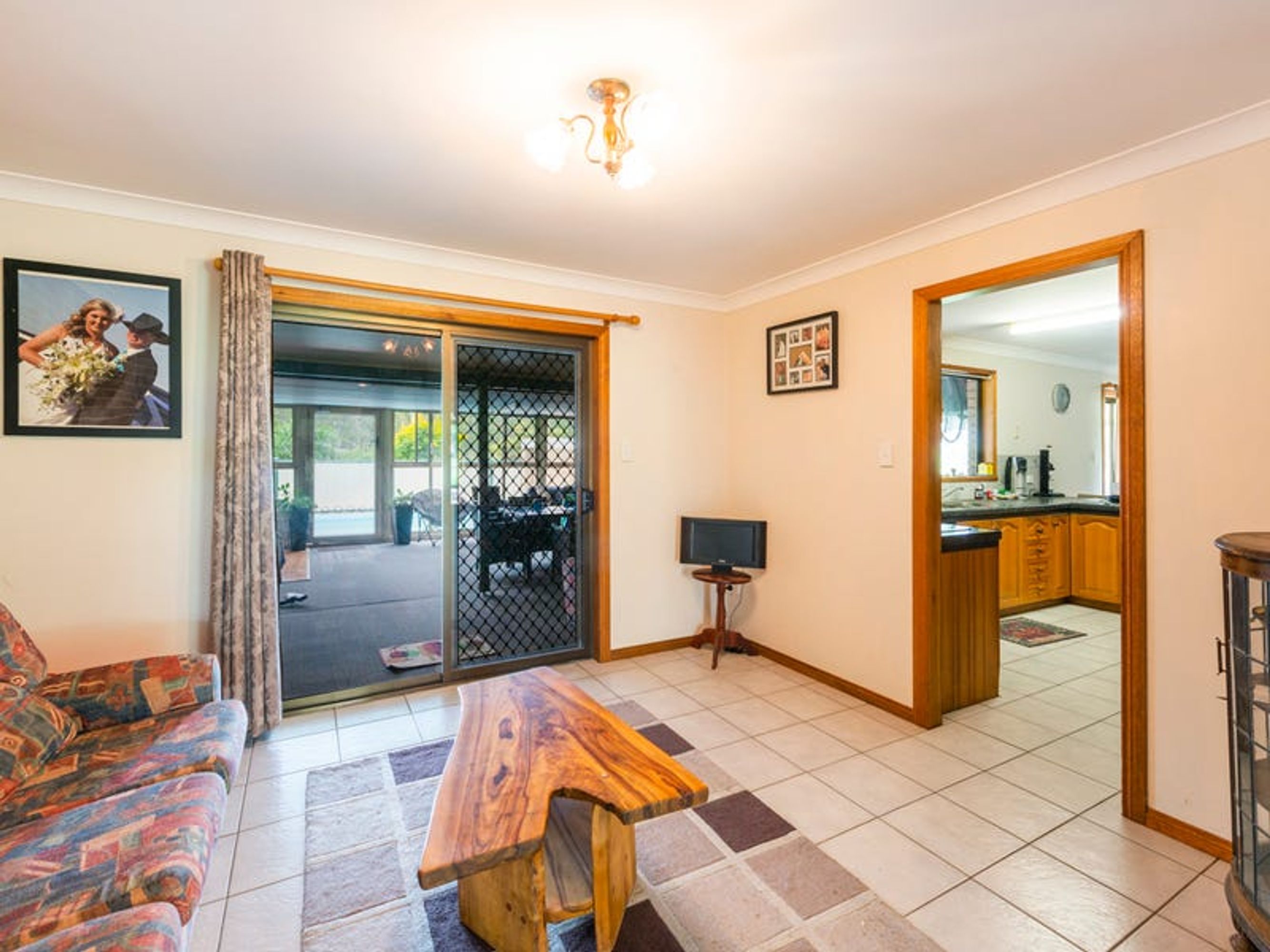 12 Harrisons Lane, Lawrence - Thumbnail 6