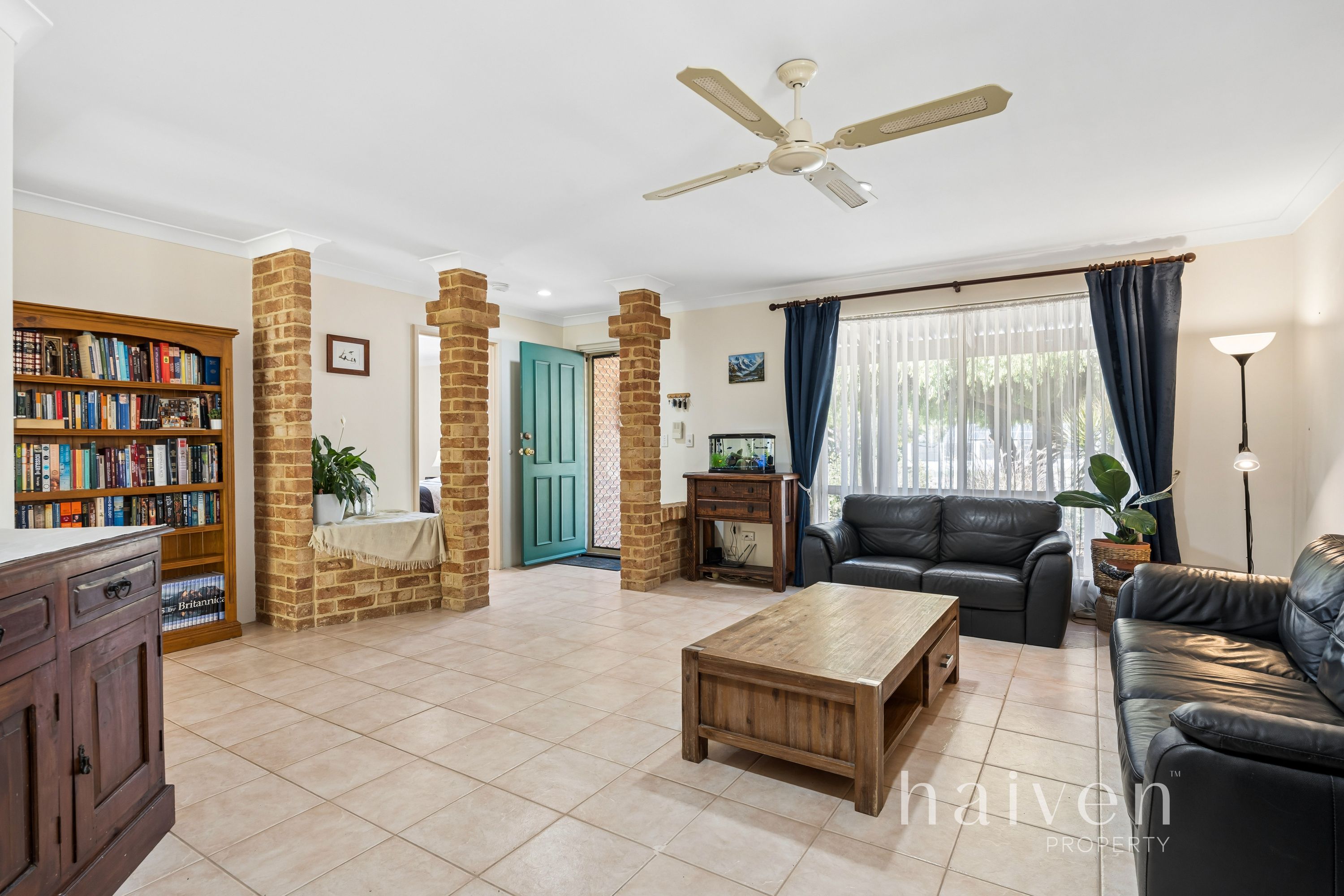 27 CRAIGIE DRIVE, Beldon - Thumbnail 4
