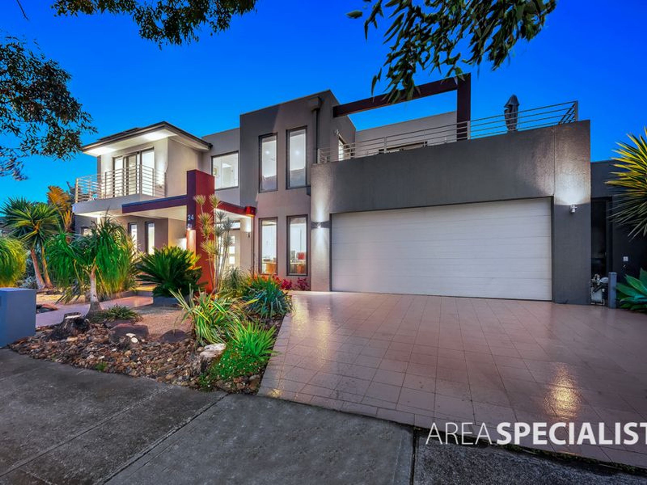 24 Brookglen Boulevard, Cairnlea VIC 3023, Cairnlea - Thumbnail 3