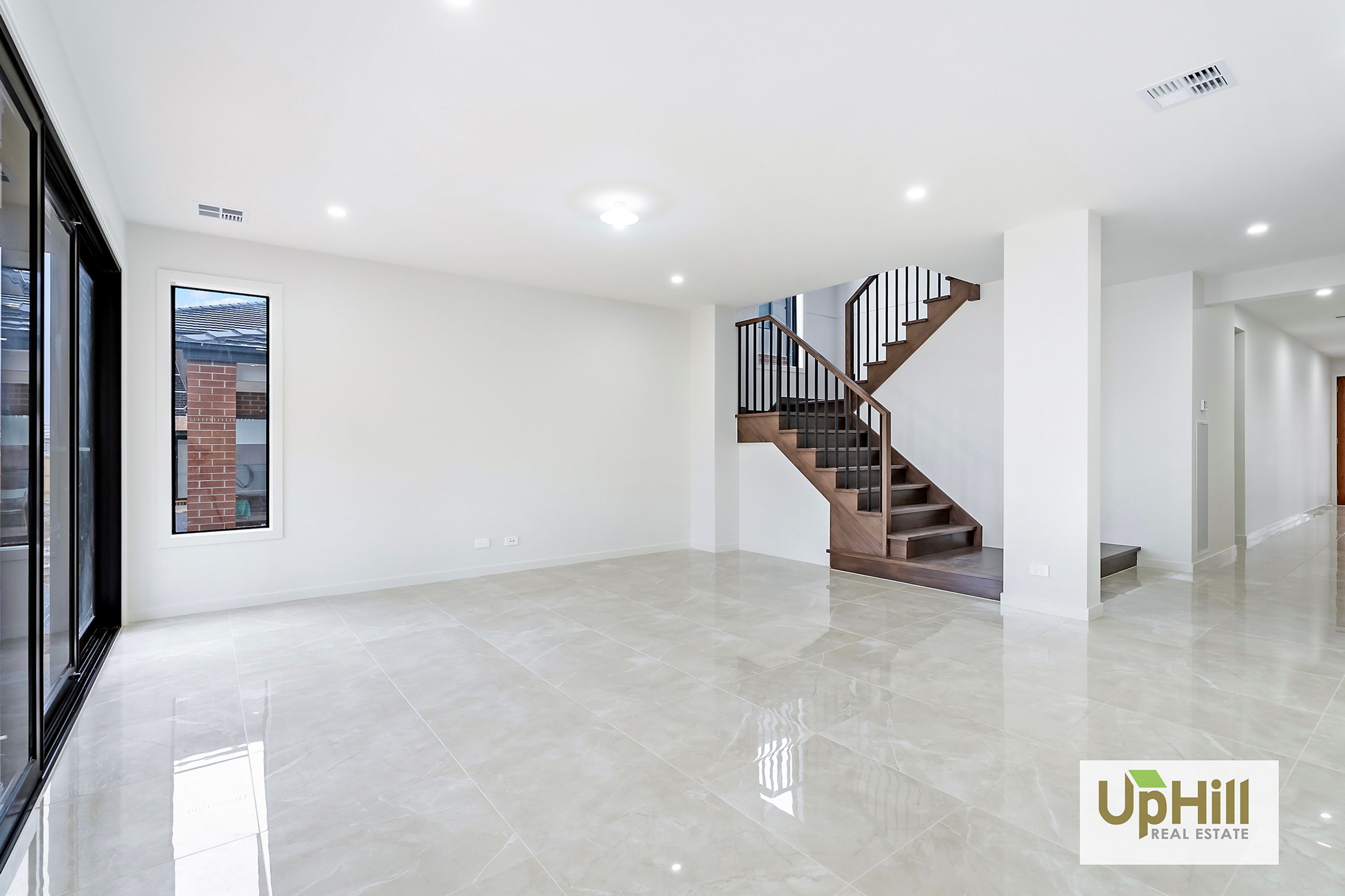 13 Berrenda Street, Clyde North - Thumbnail 4