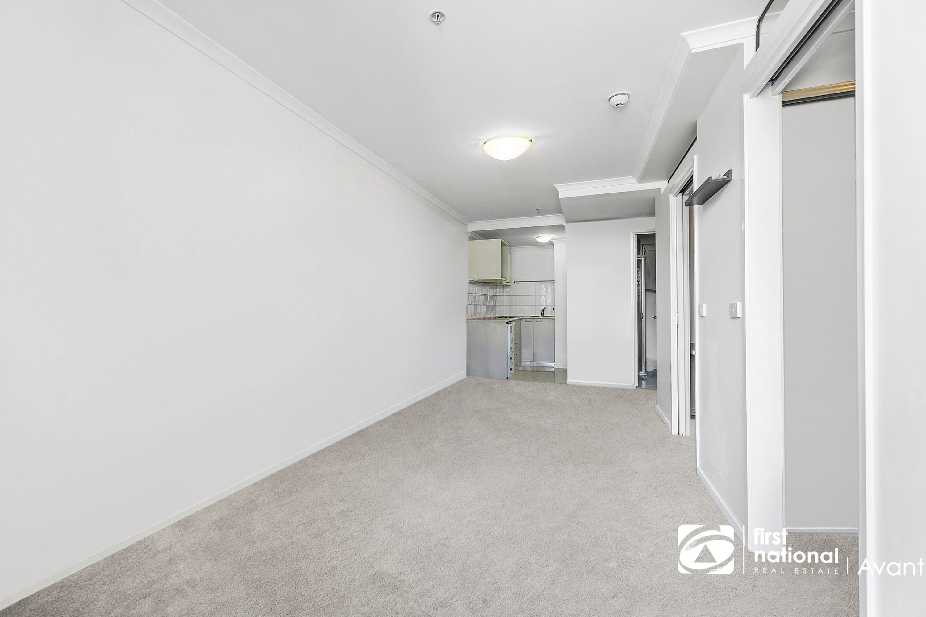 1148/139 Lonsdale Street, Melbourne - Thumbnail 3