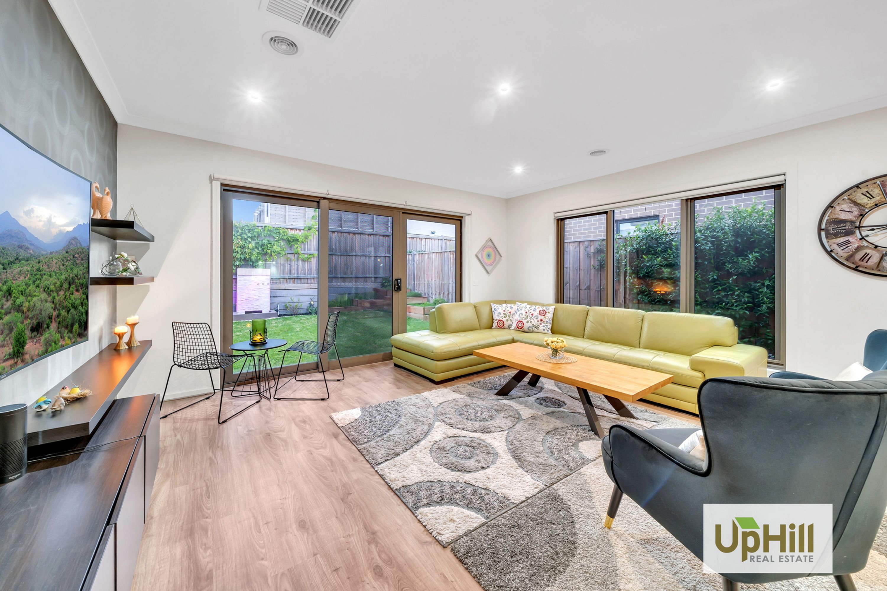 36 COMPTON WAY, Clyde North - Thumbnail 6