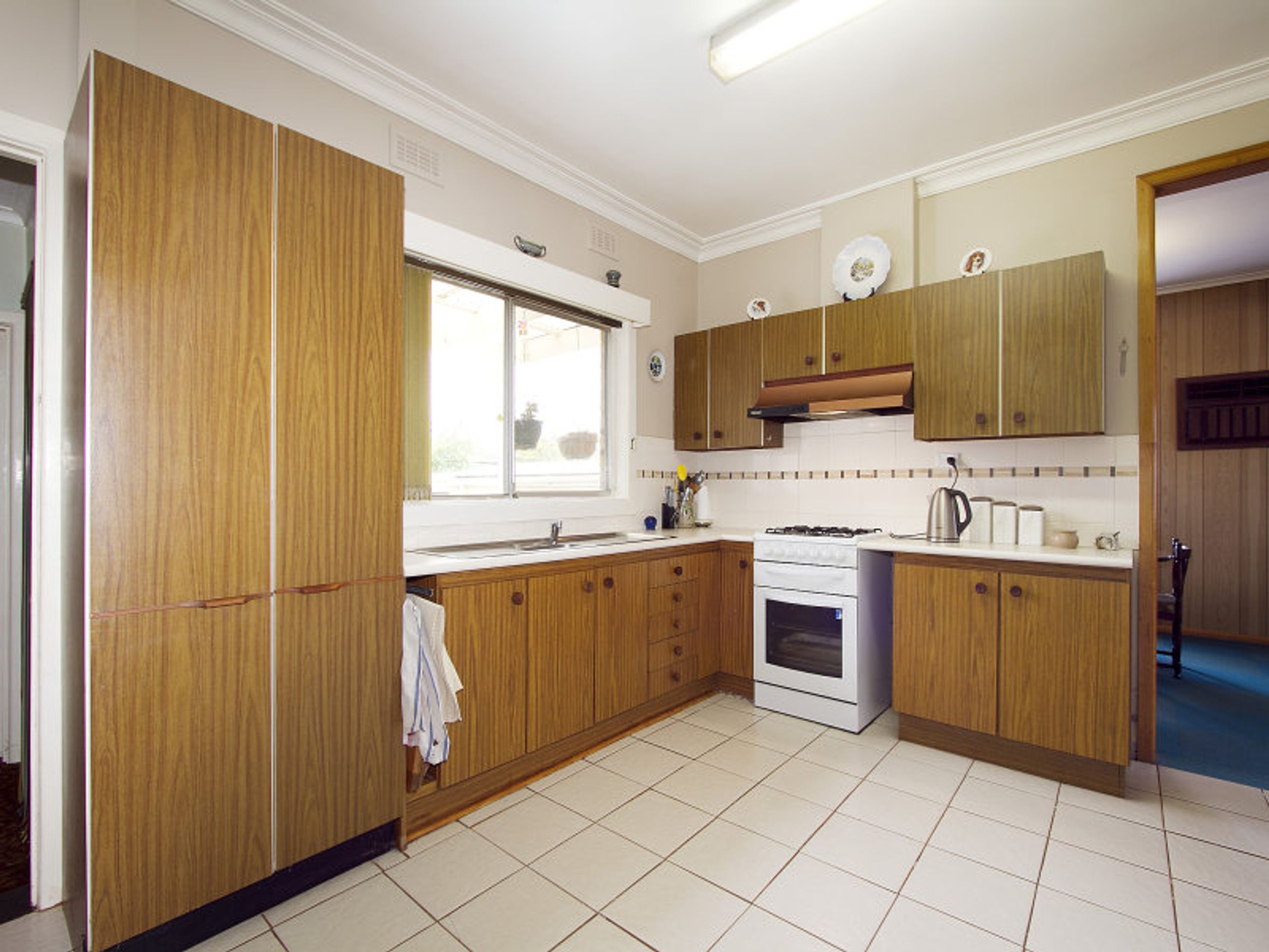56 St Johns Avenue, Springvale - Thumbnail 8