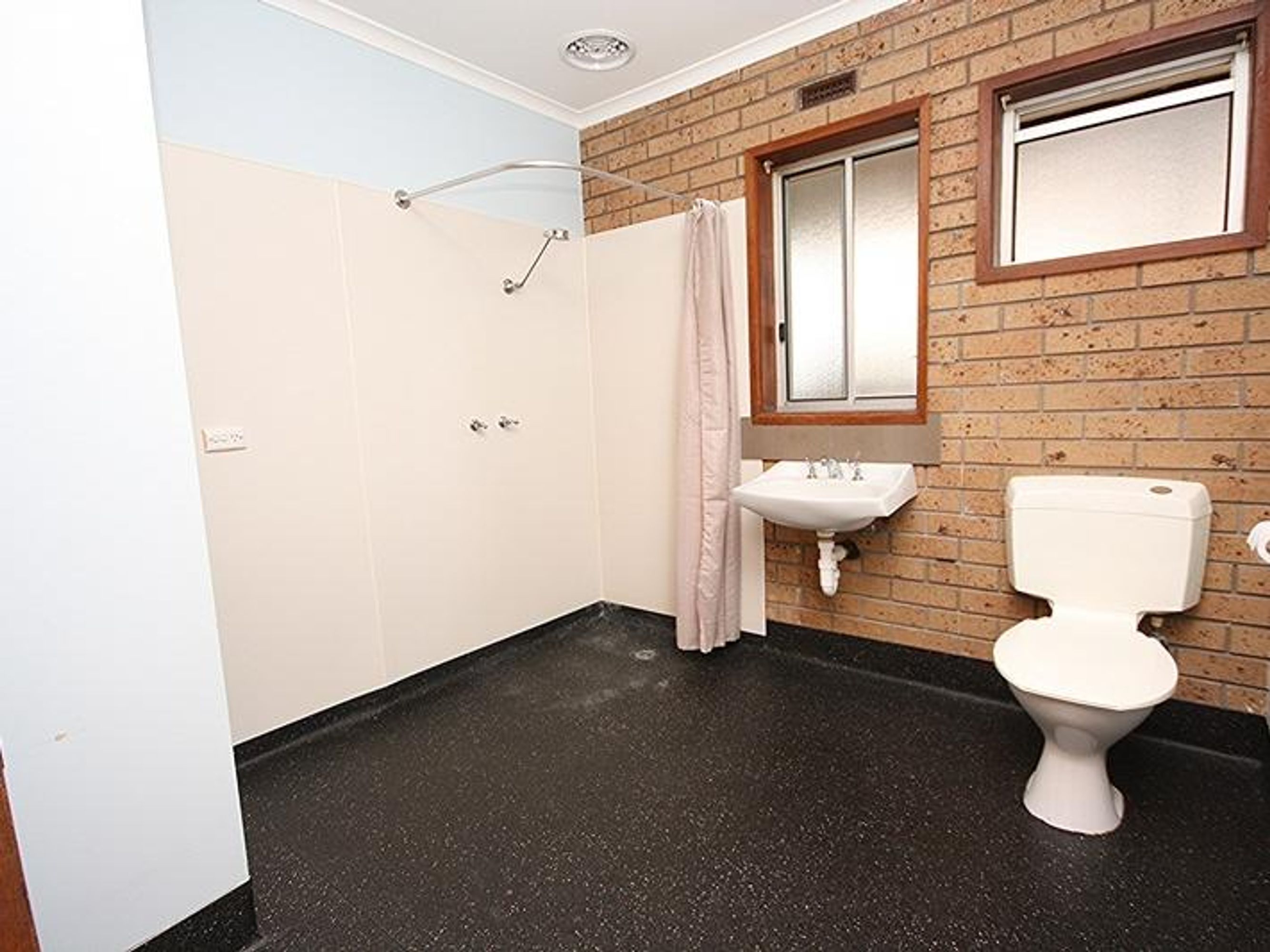 4/8 Robinson Street, Horsham VIC 3400, Horsham - Thumbnail 7