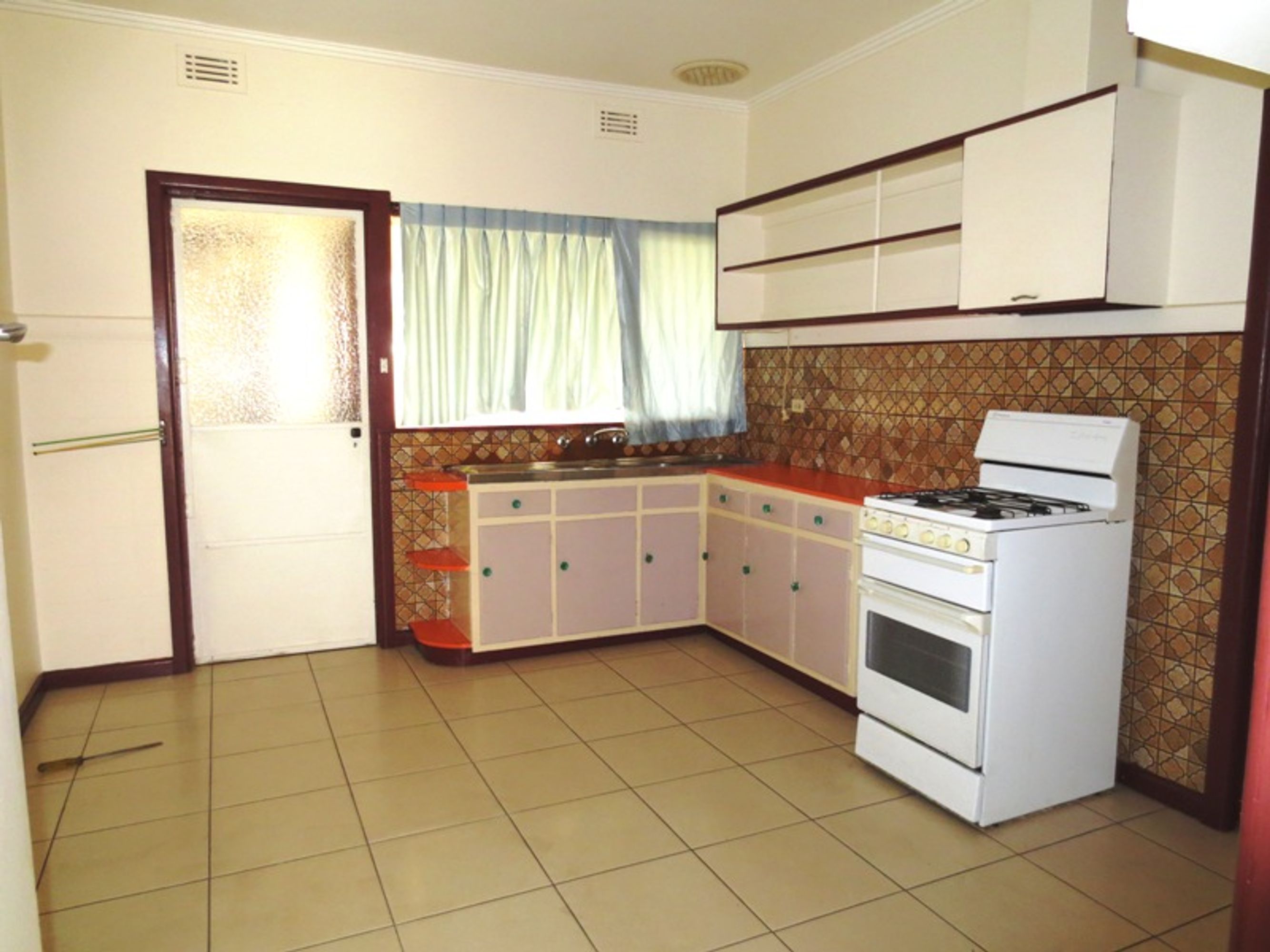 66 Virginia Street, Springvale - Thumbnail 4