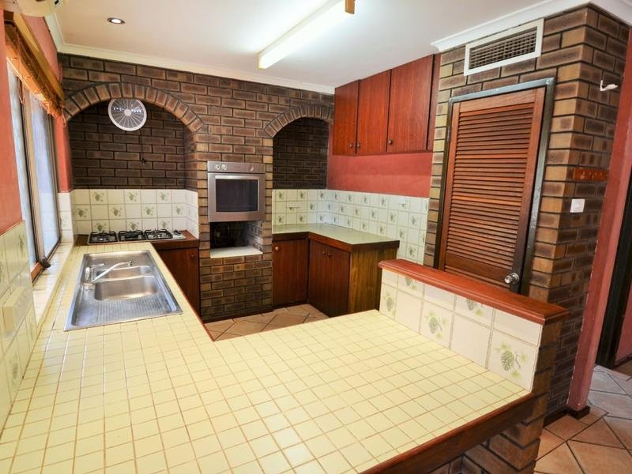 47 Somerset Crescent, South Hedland, WA 6722, South Hedland - Thumbnail 3