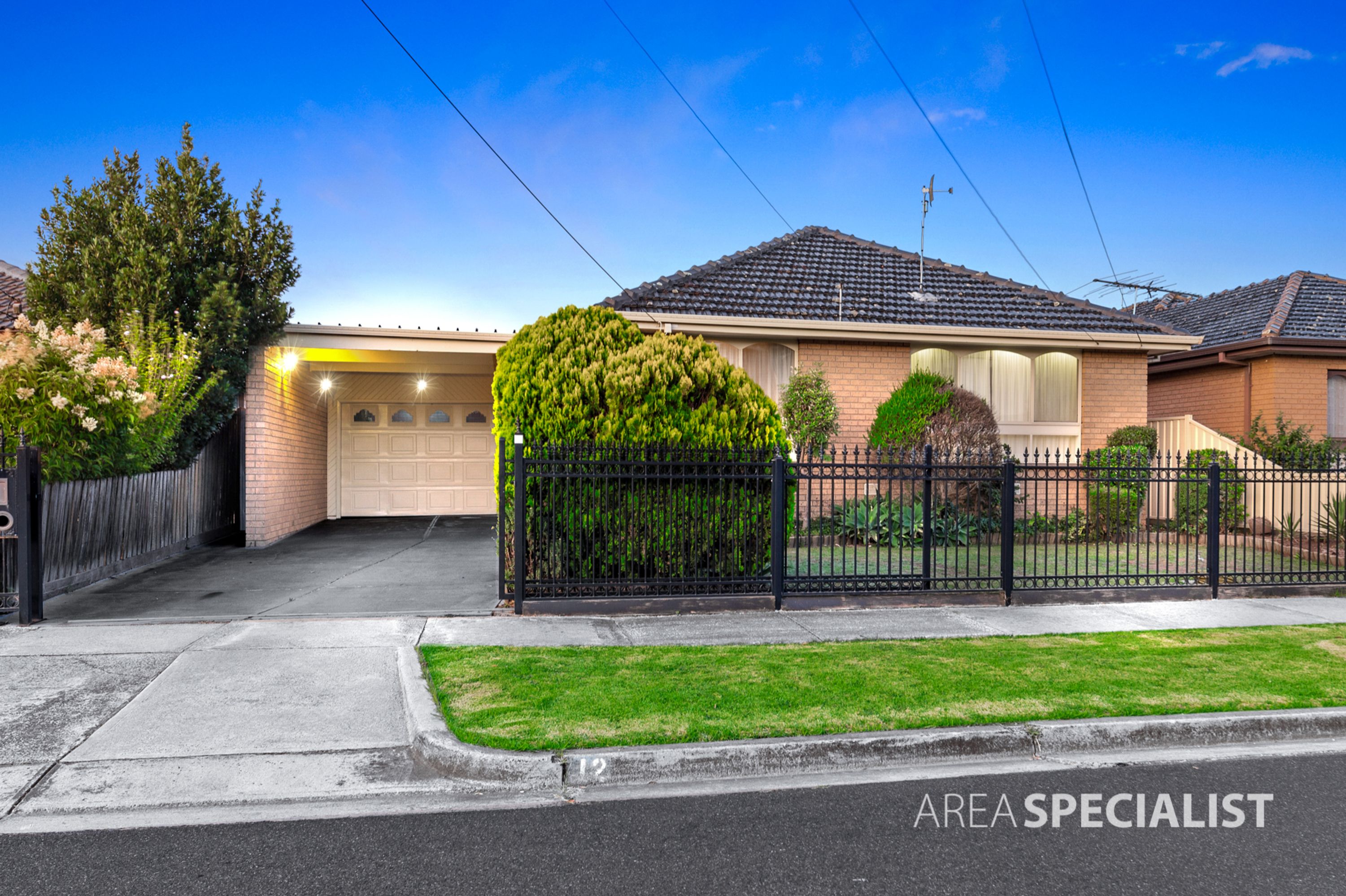 12 Ravenna Street, St Albans VIC 3021, St Albans - Thumbnail 2