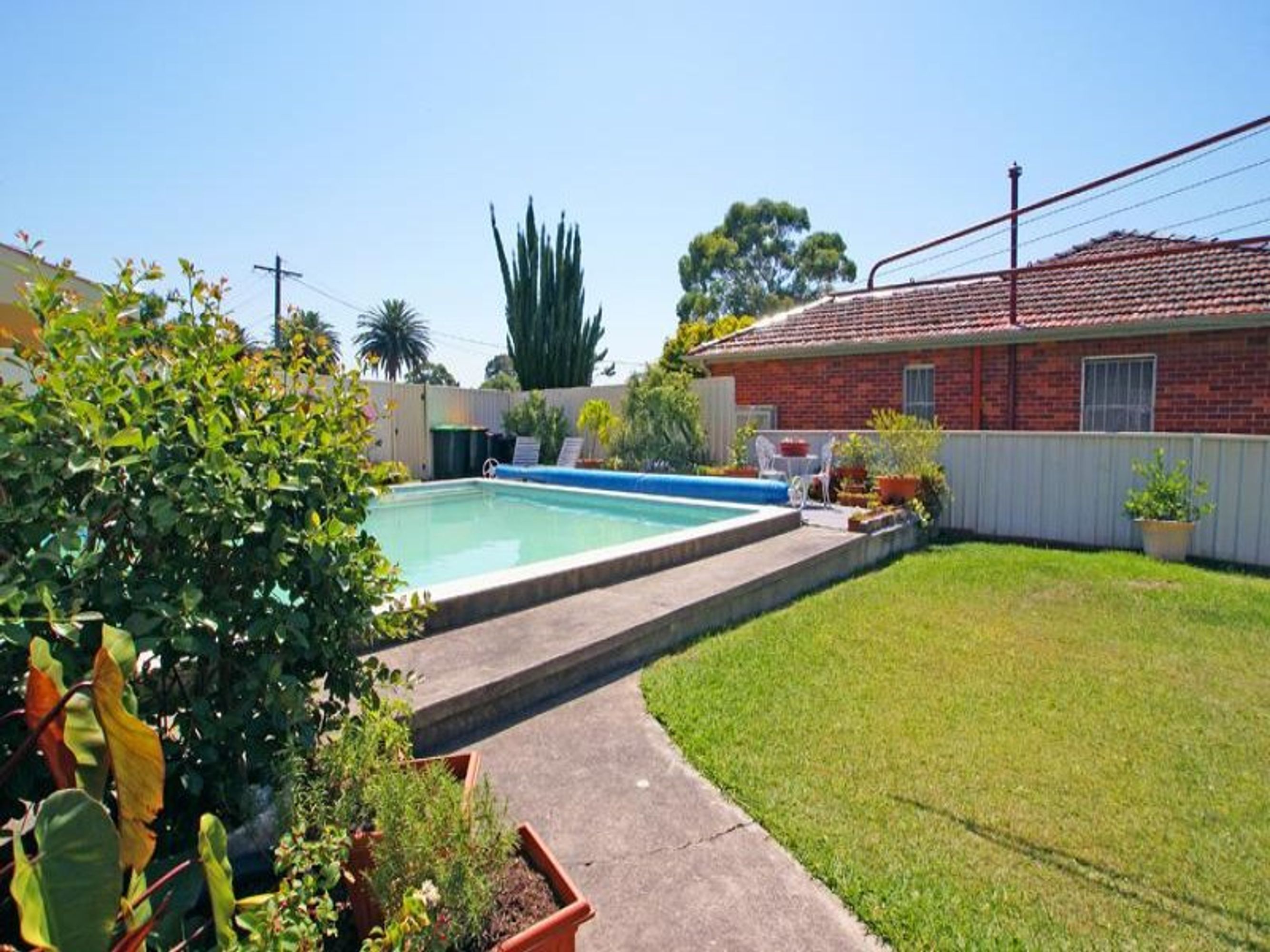 16 Plimsoll St, Sans Souci, Sans Souci - Thumbnail 8