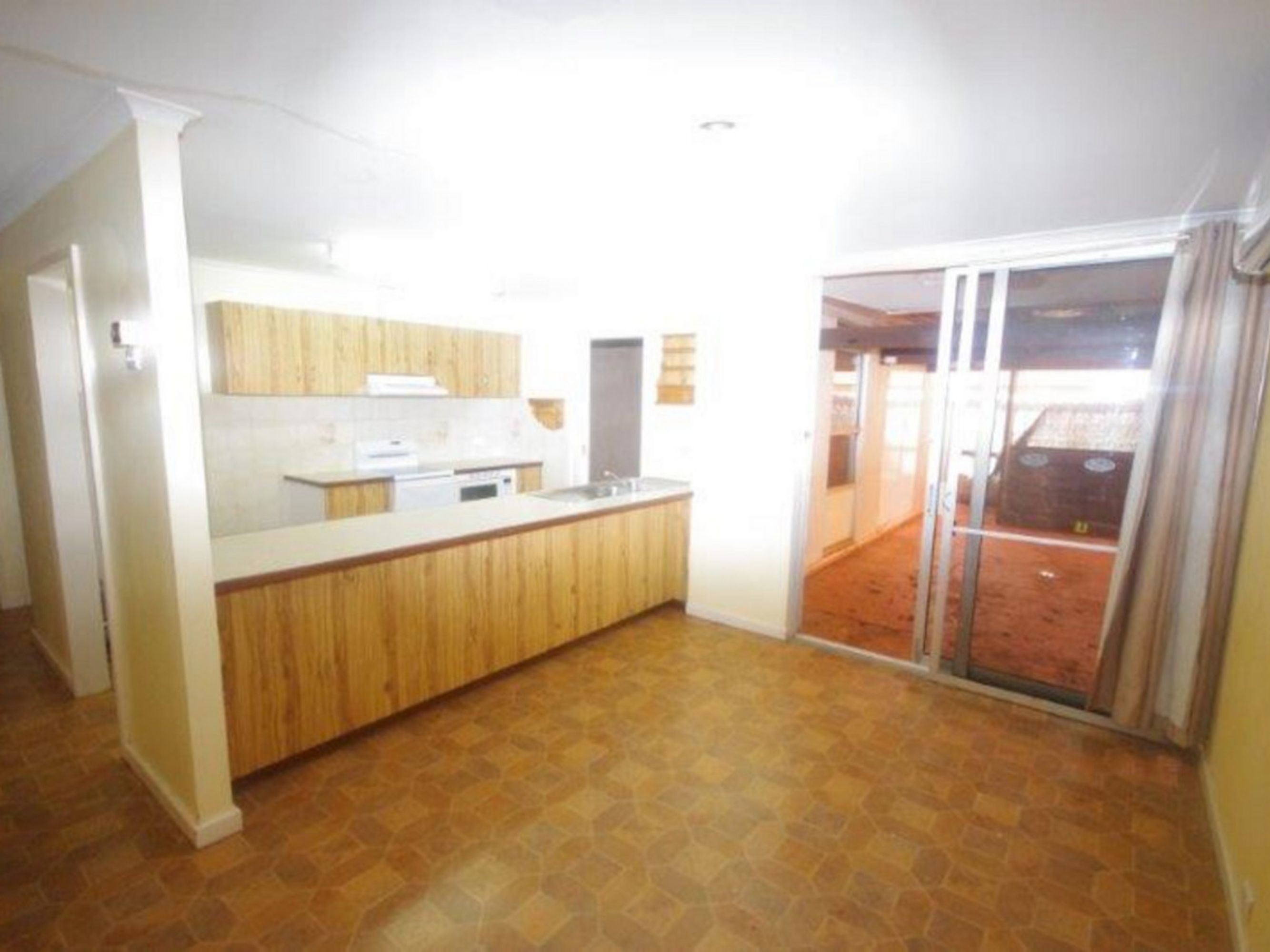 17 Yanboomah Close, Newman, Newman - Thumbnail 4