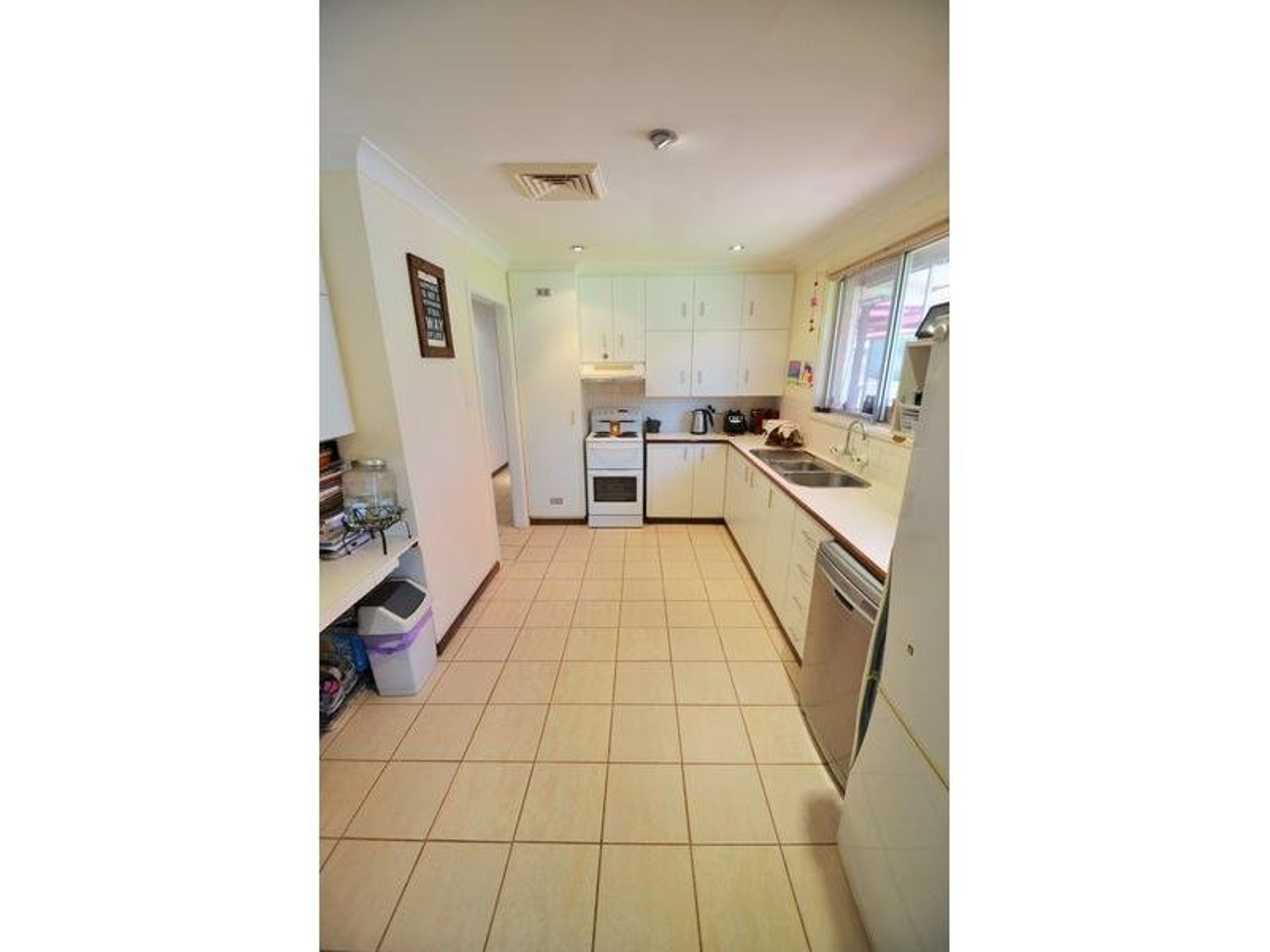 29 Banksia Street, South Hedland, South Hedland - Thumbnail 3