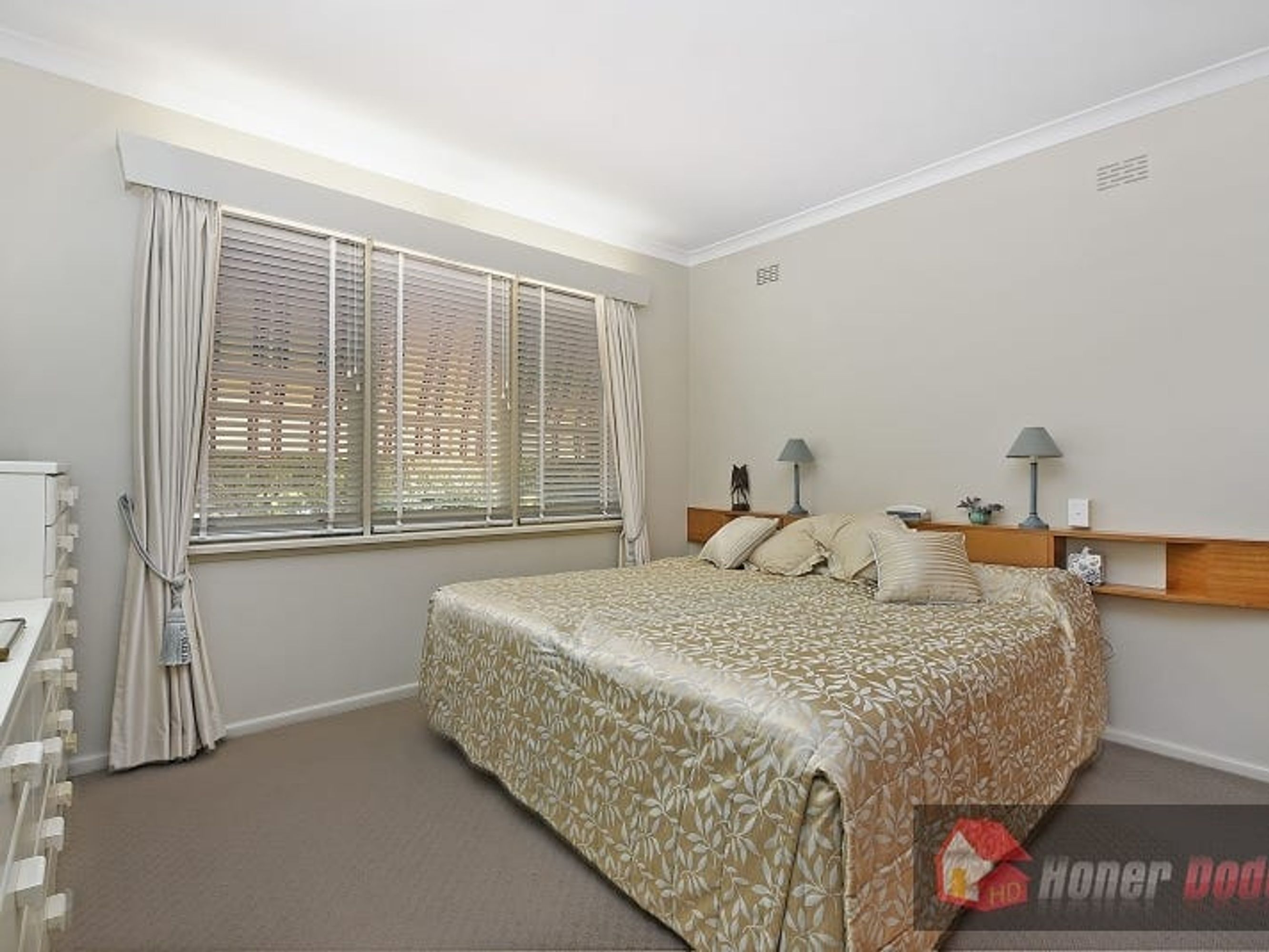 23 Berkeley Street, Peakhurst Heights, NSW 2210, Peakhurst Heights - Thumbnail 4