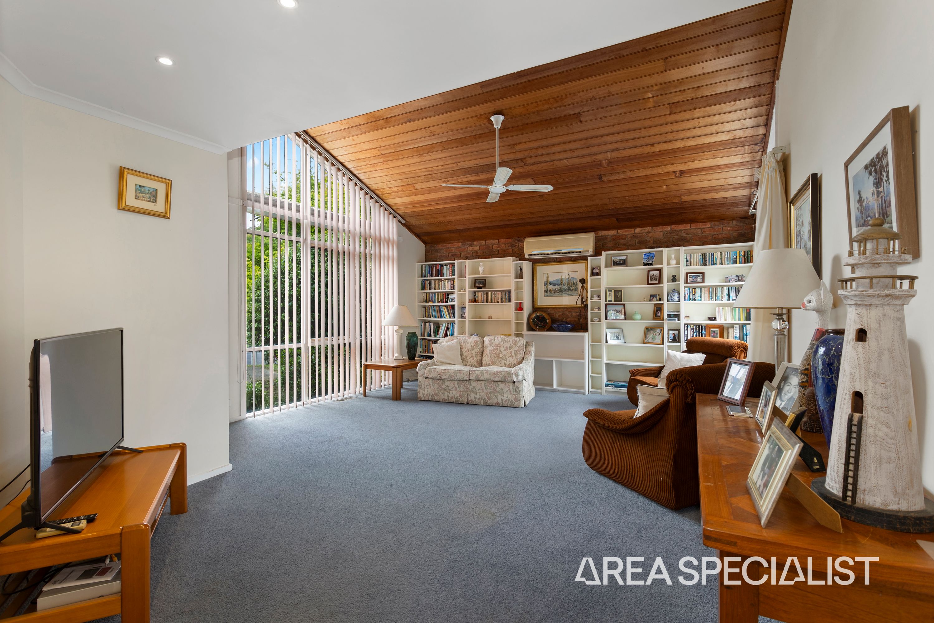 32 Valley View Parade, Korumburra - Thumbnail 3