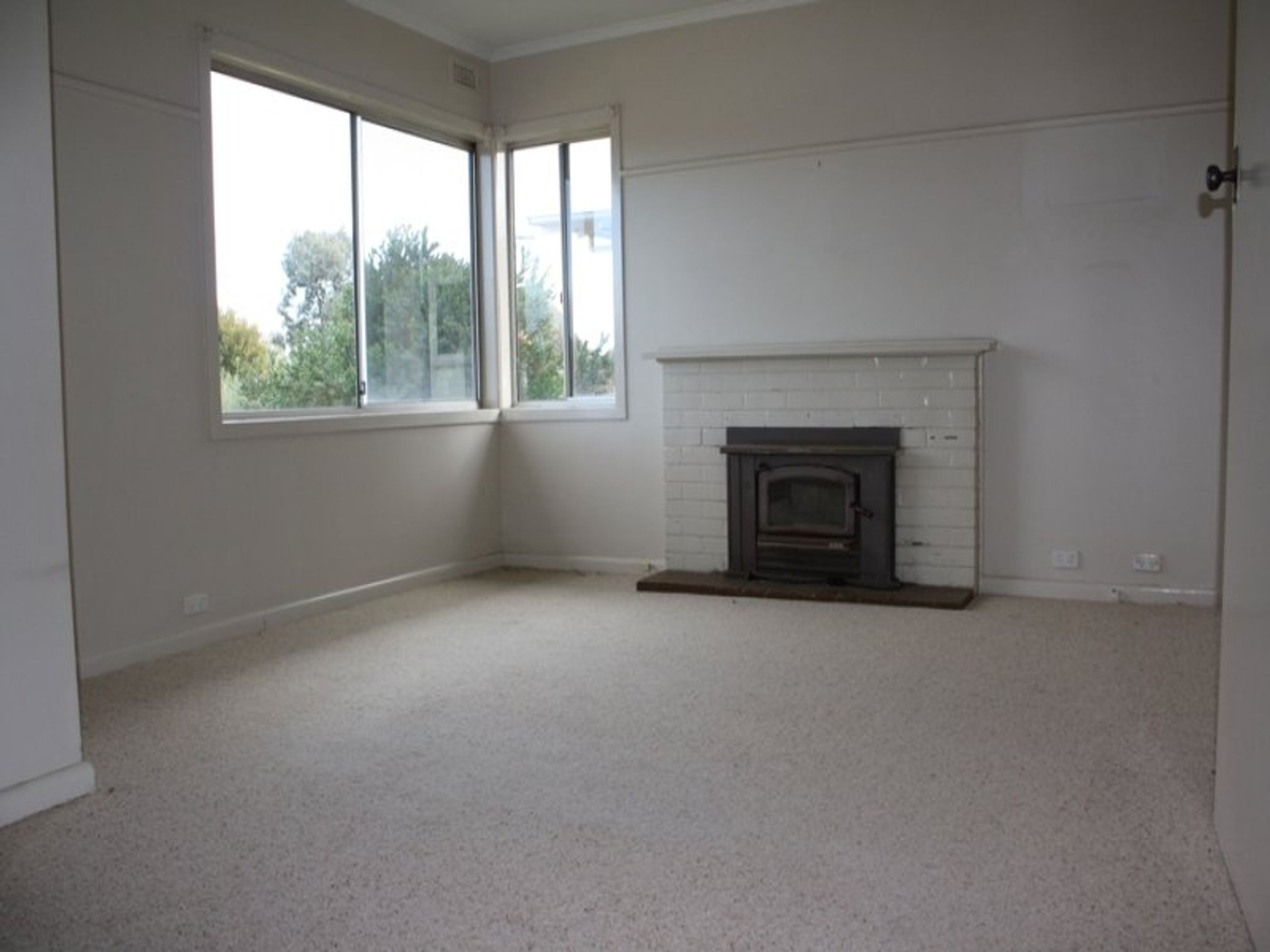 10 Belcher Street, Nhill VIC 3418, Nhill - Thumbnail 4