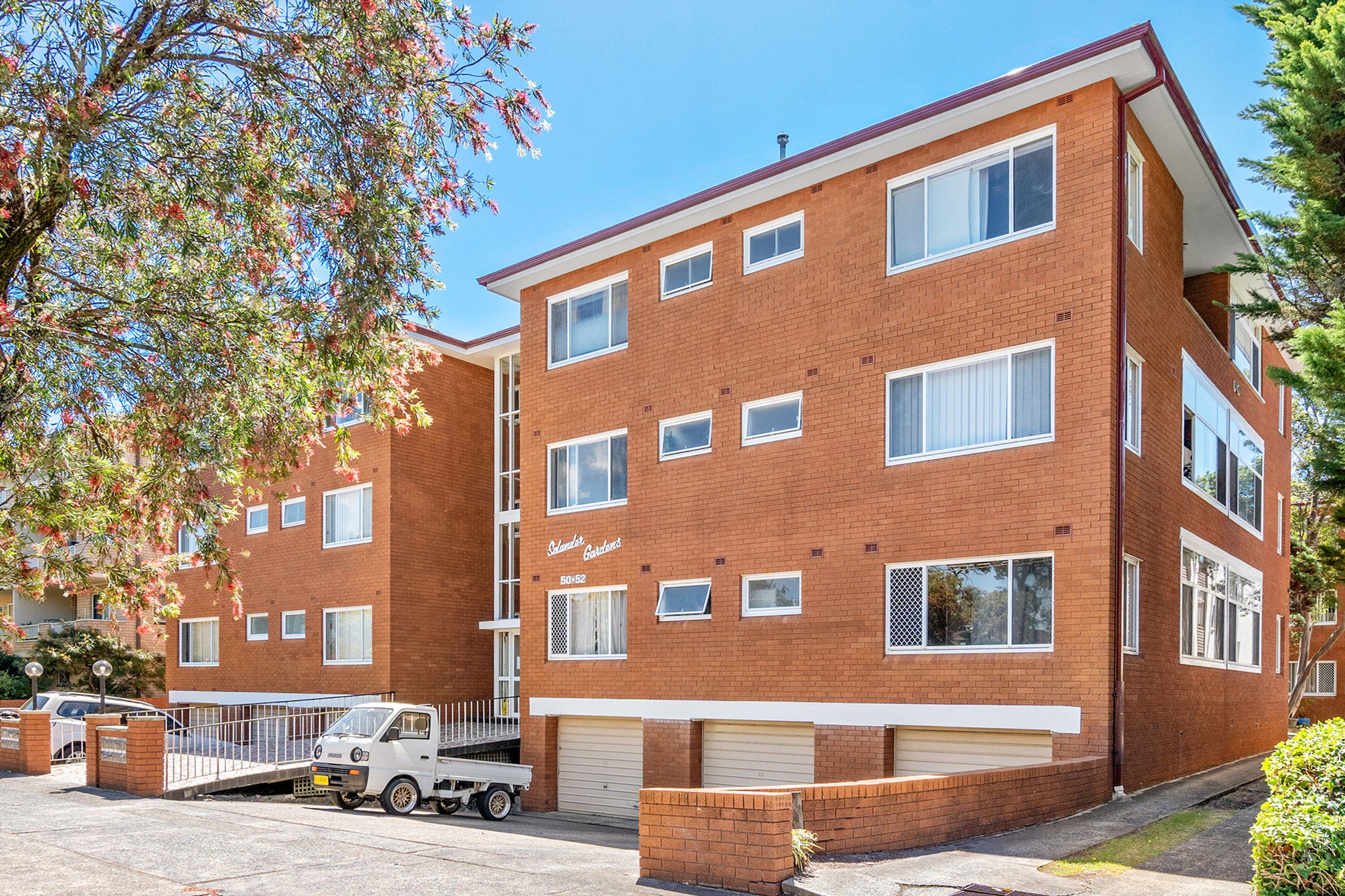 2/50-52 Solander Street, Monterey - Thumbnail 2