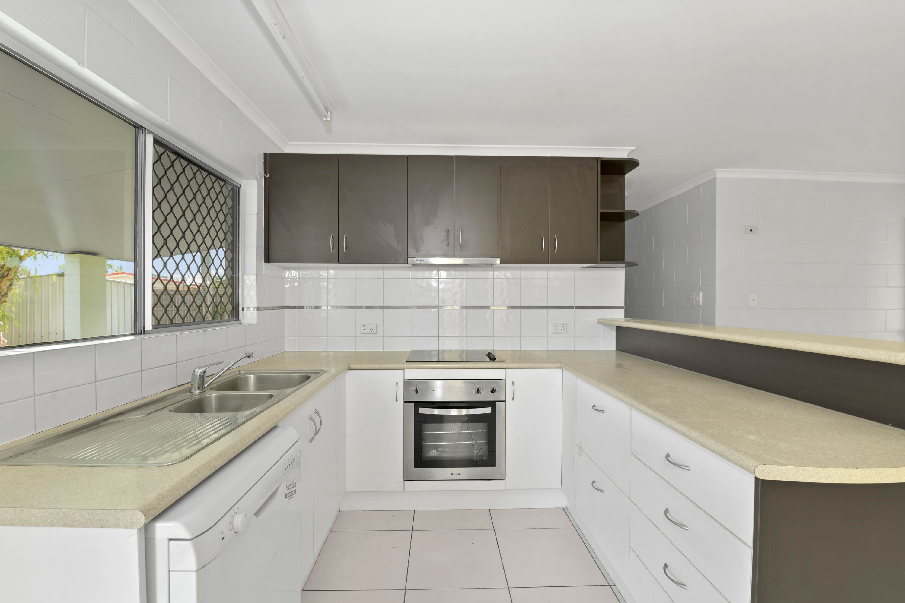 7 Denman Close, Manoora, QLD 4870, Manoora - Thumbnail 5