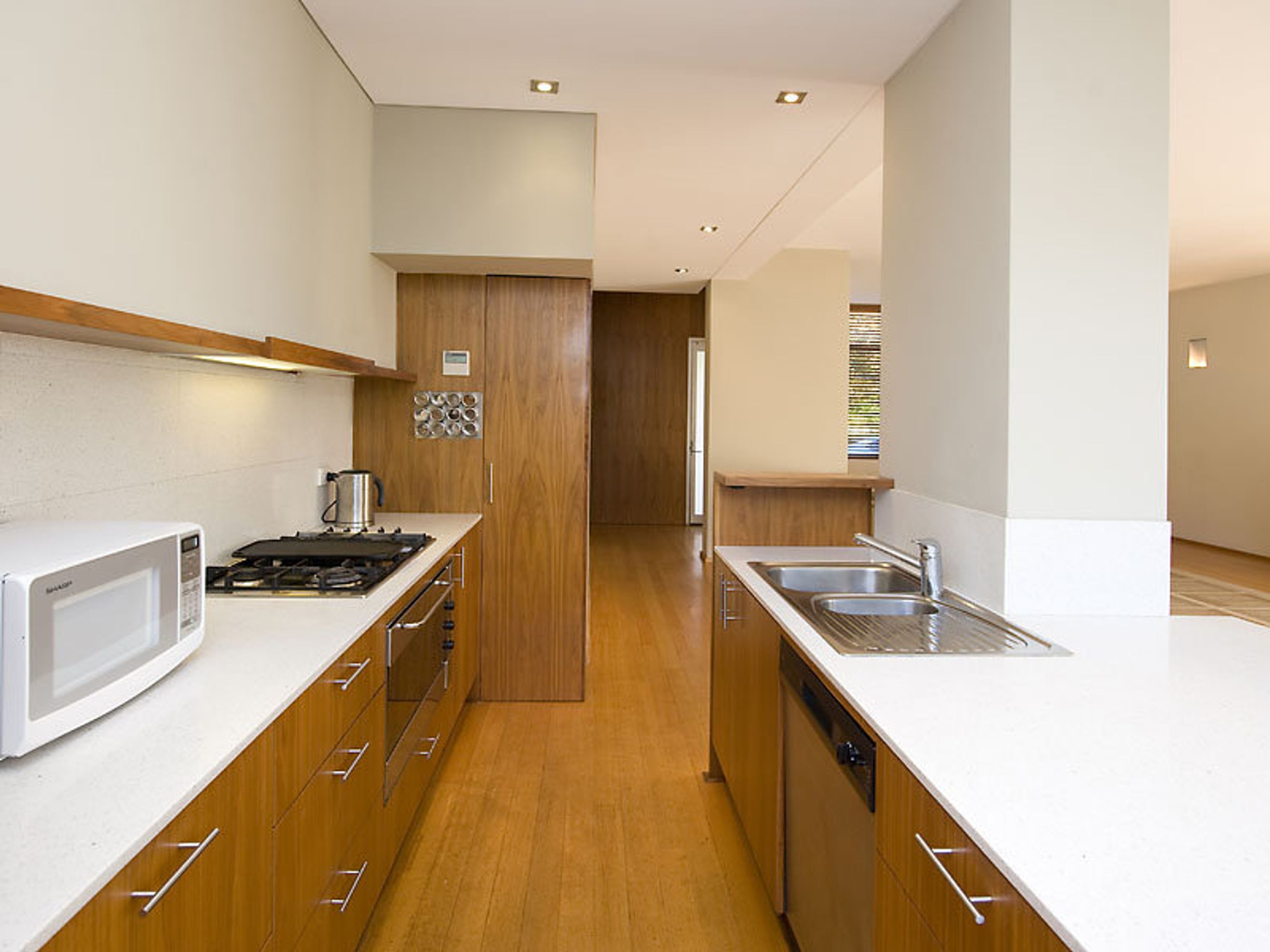 32 Mere View Way, Subiaco - Thumbnail 5