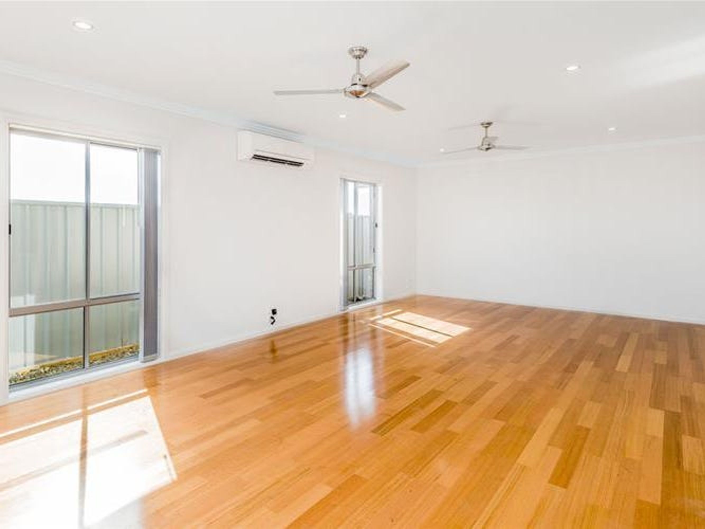 400 North Street, Grafton - Thumbnail 5