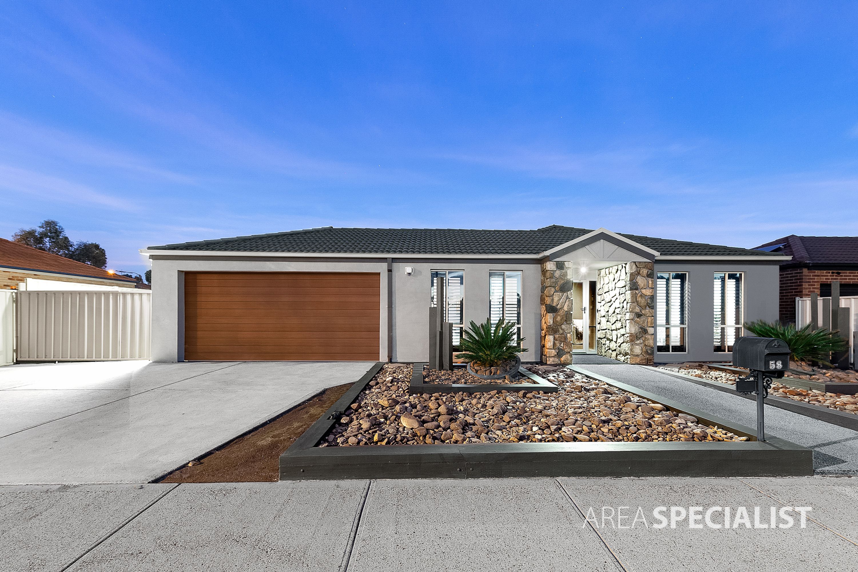58 Naracoorte Drive, Caroline Springs VIC 3023, Caroline Springs - Thumbnail 2