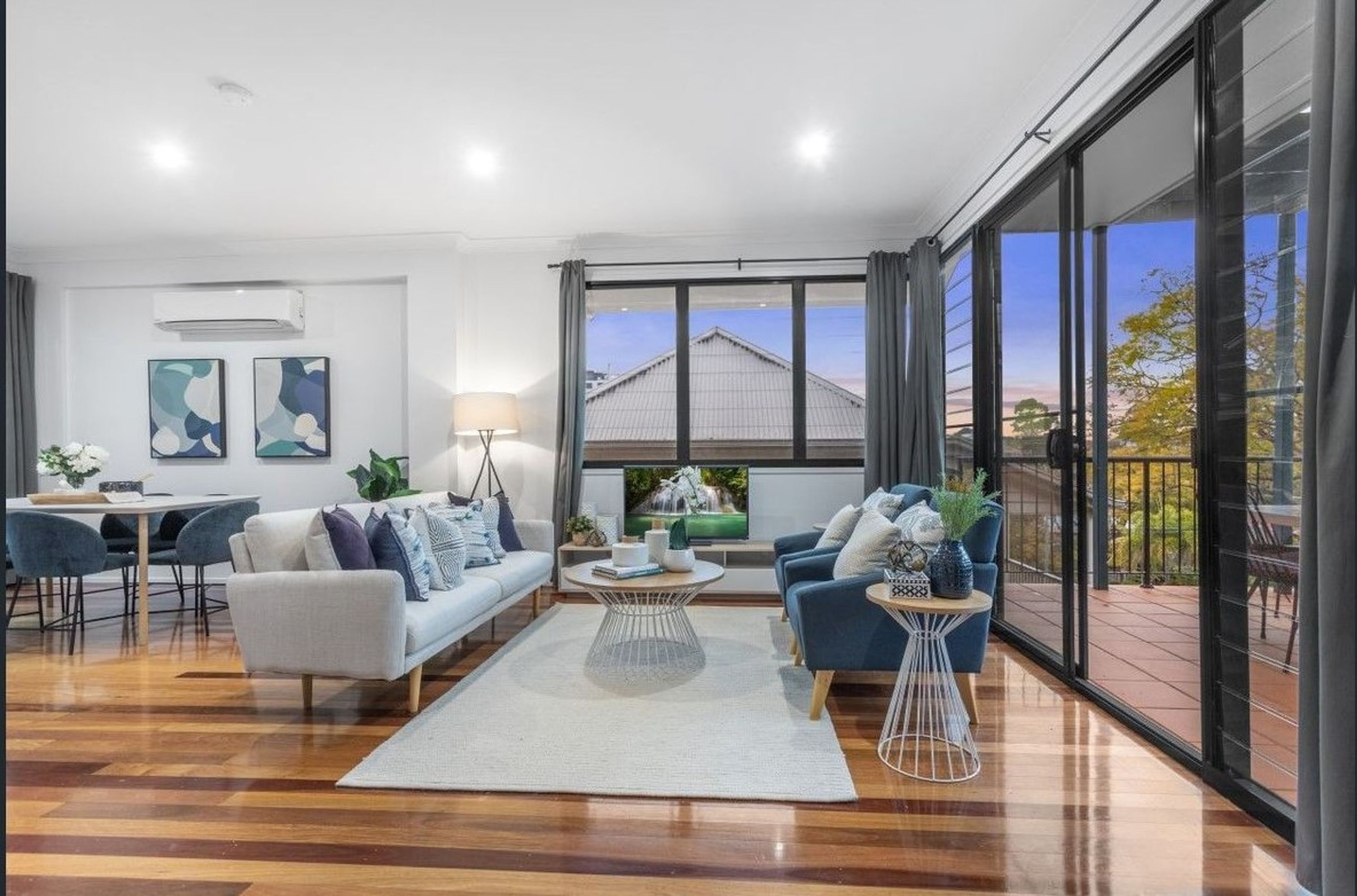 8 Rennie St, Indooroopilly - Thumbnail 3