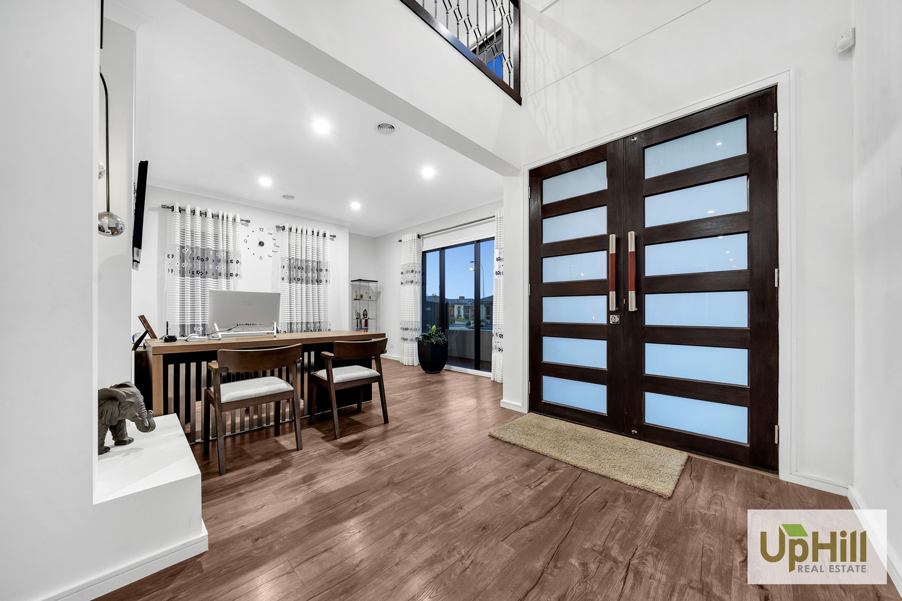 4 CARDEX ROAD, Clyde North - Thumbnail 3