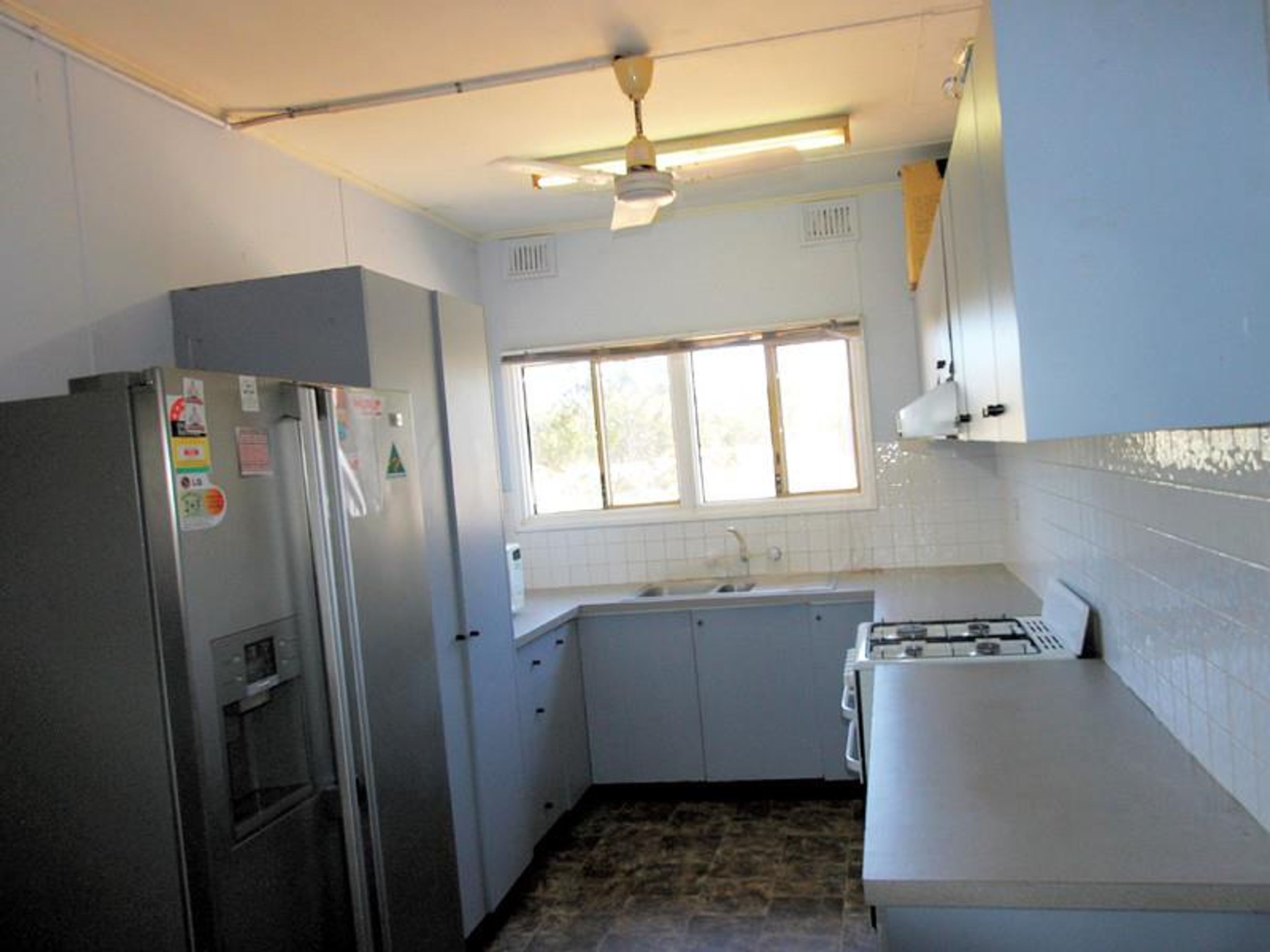 B/21 Limpet Crescent, South Hedland, South Hedland - Thumbnail 2