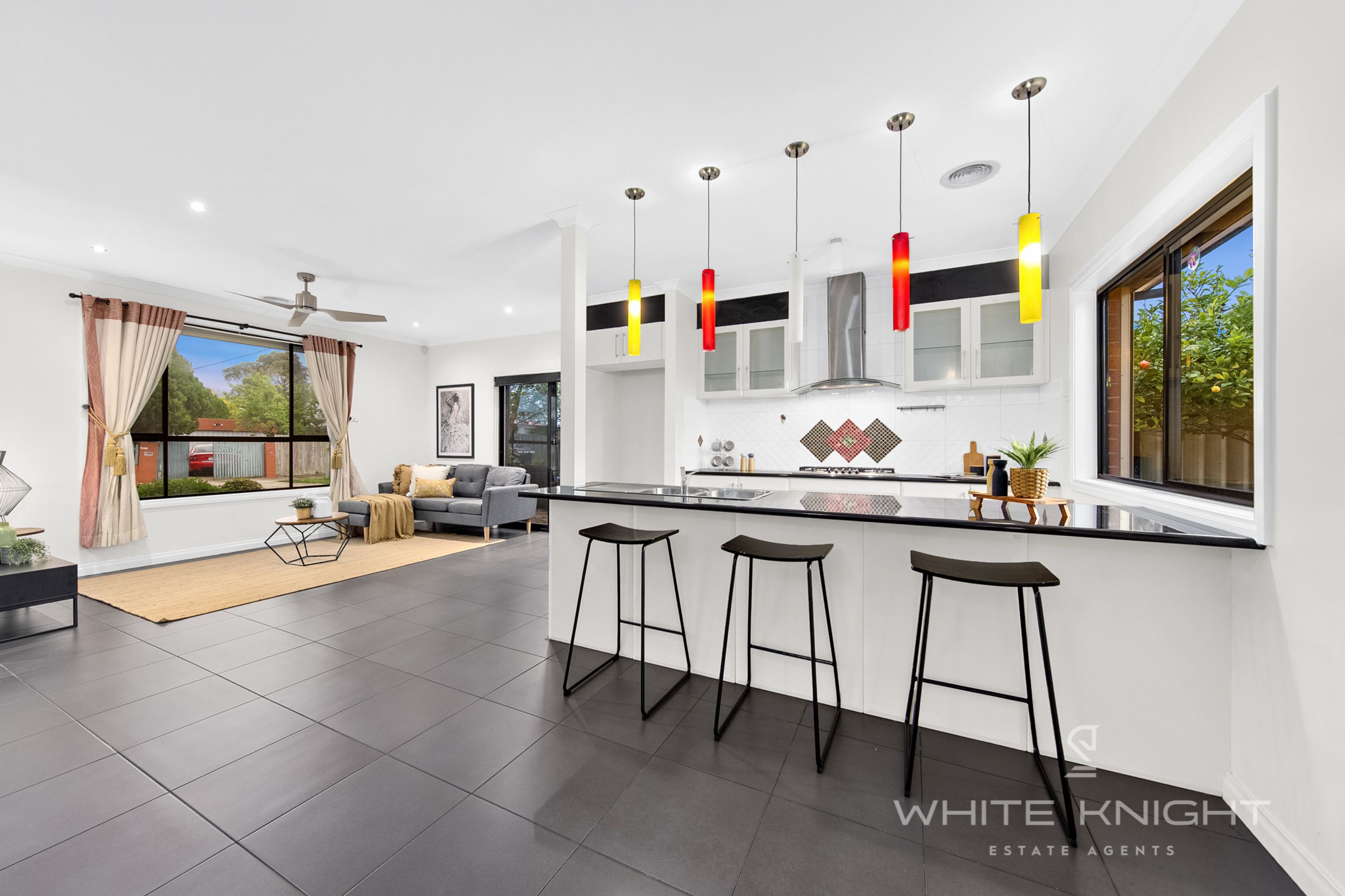 2/33 Glyndon Avenue, St Albans VIC 3021, St Albans - Thumbnail 3