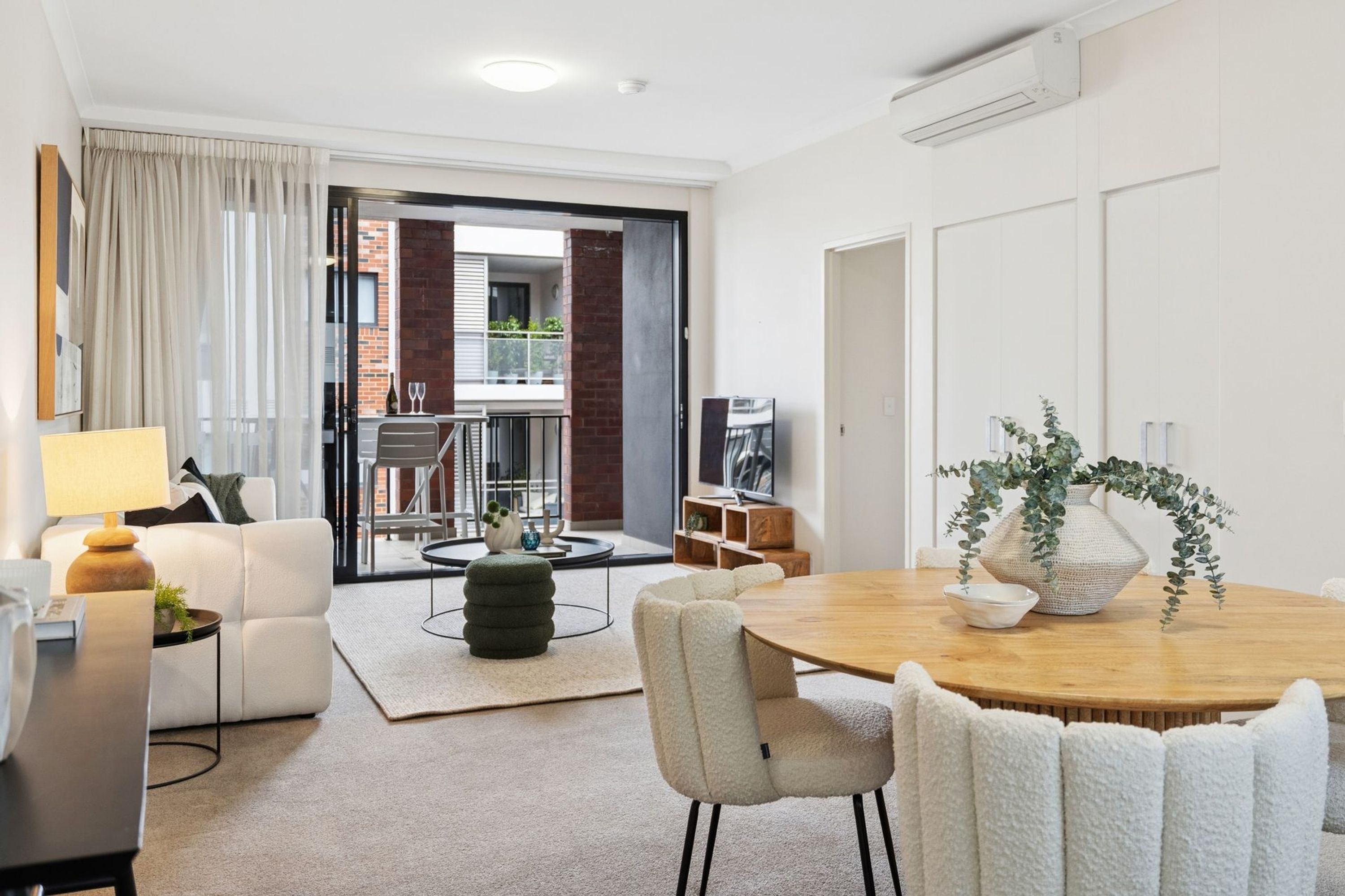 80/80/3 Sheen Street, Subiaco - Image 1