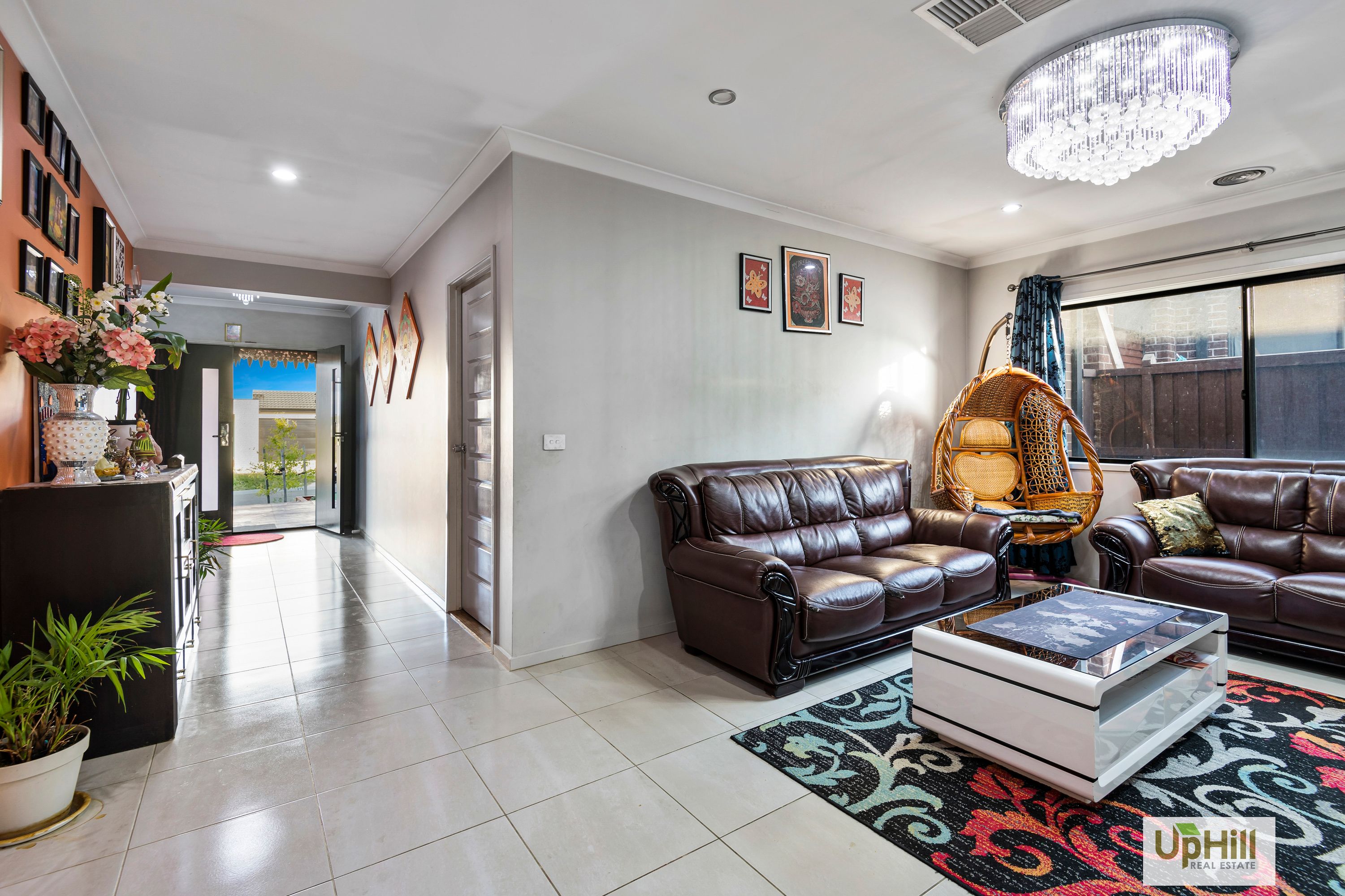19 Cochin Drive, Clyde North - Thumbnail 4