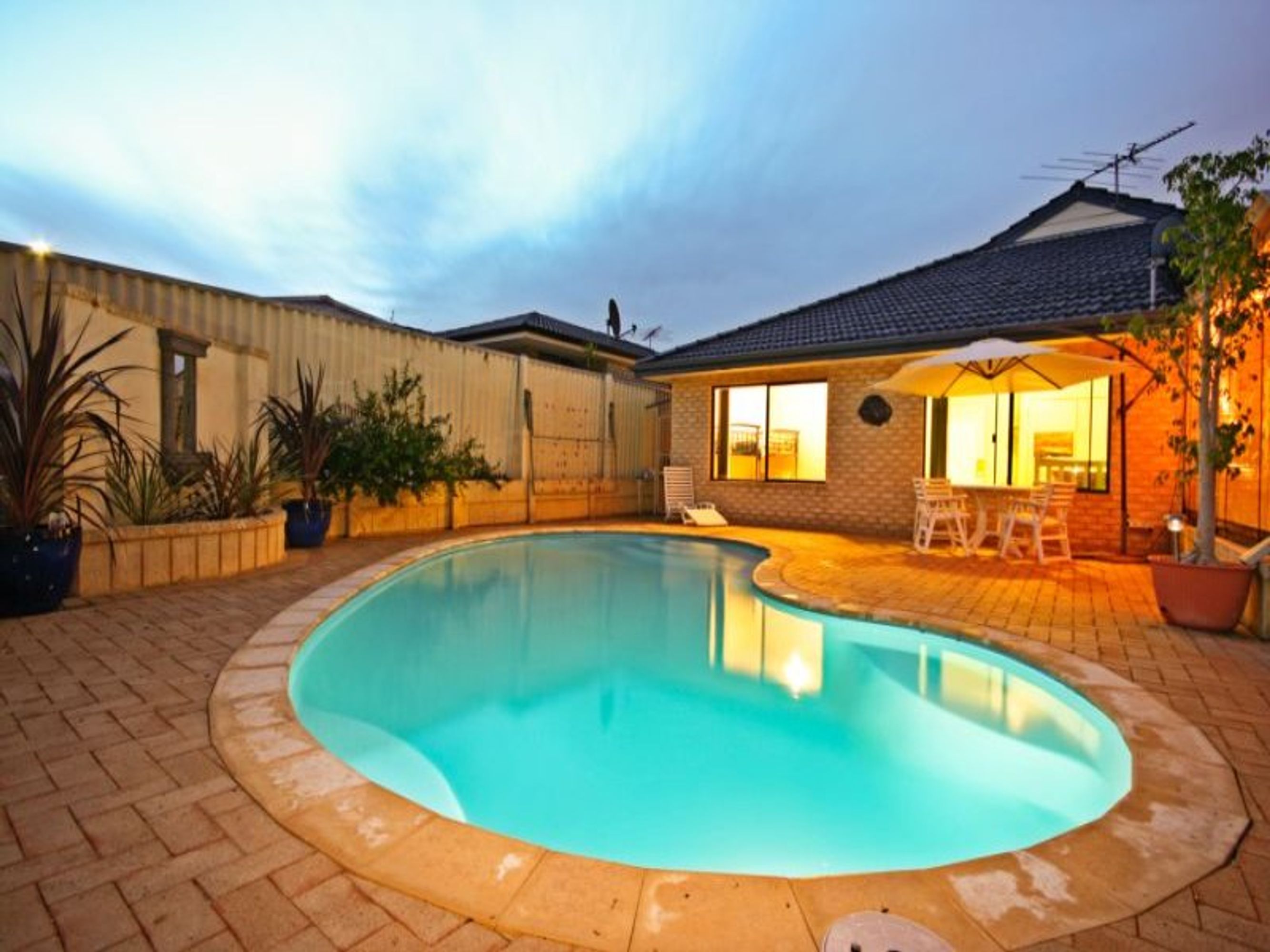 4 Colson Close, Hillarys - Thumbnail 2
