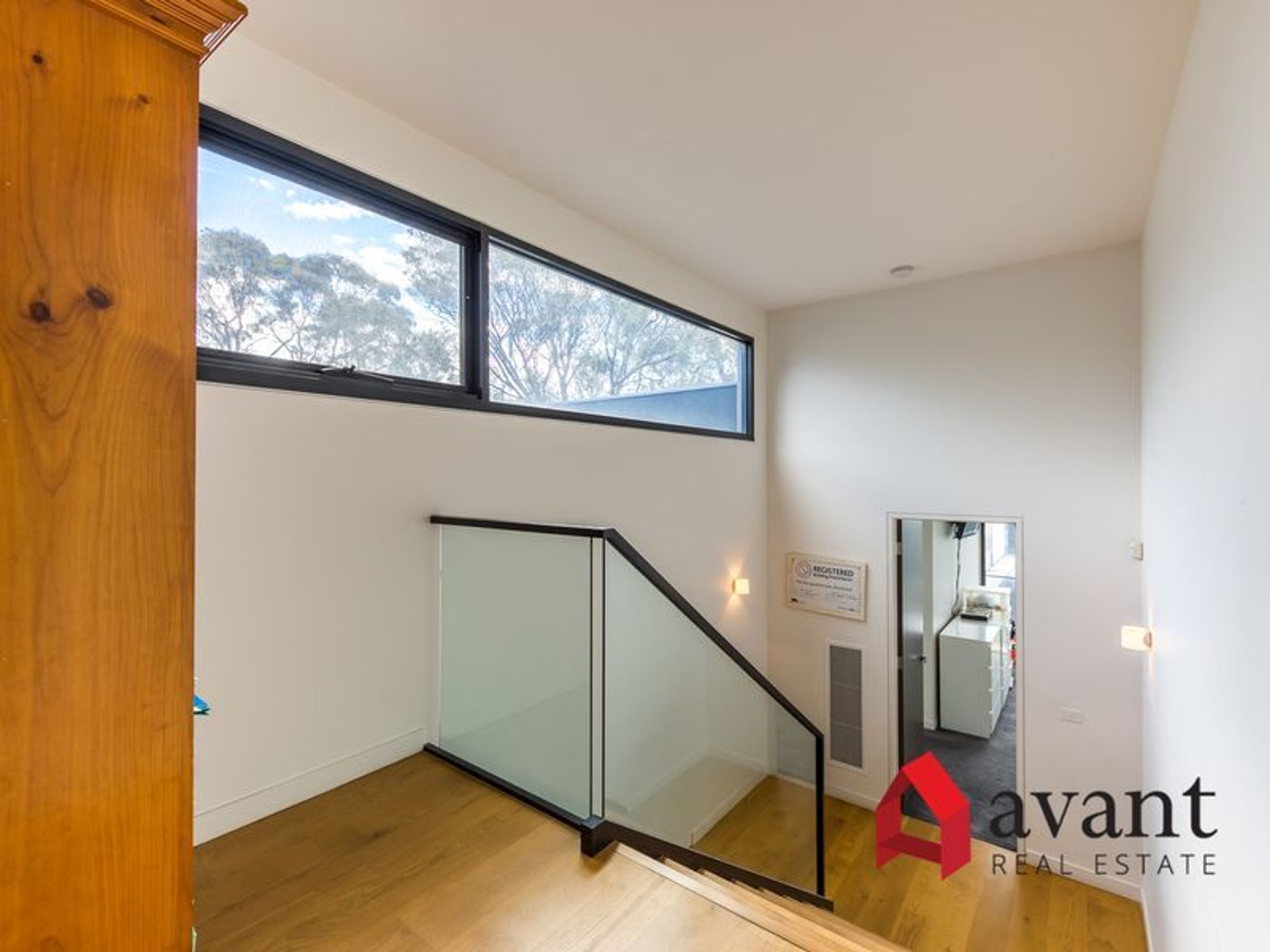 8 Lower Drive North, Kew - Thumbnail 6