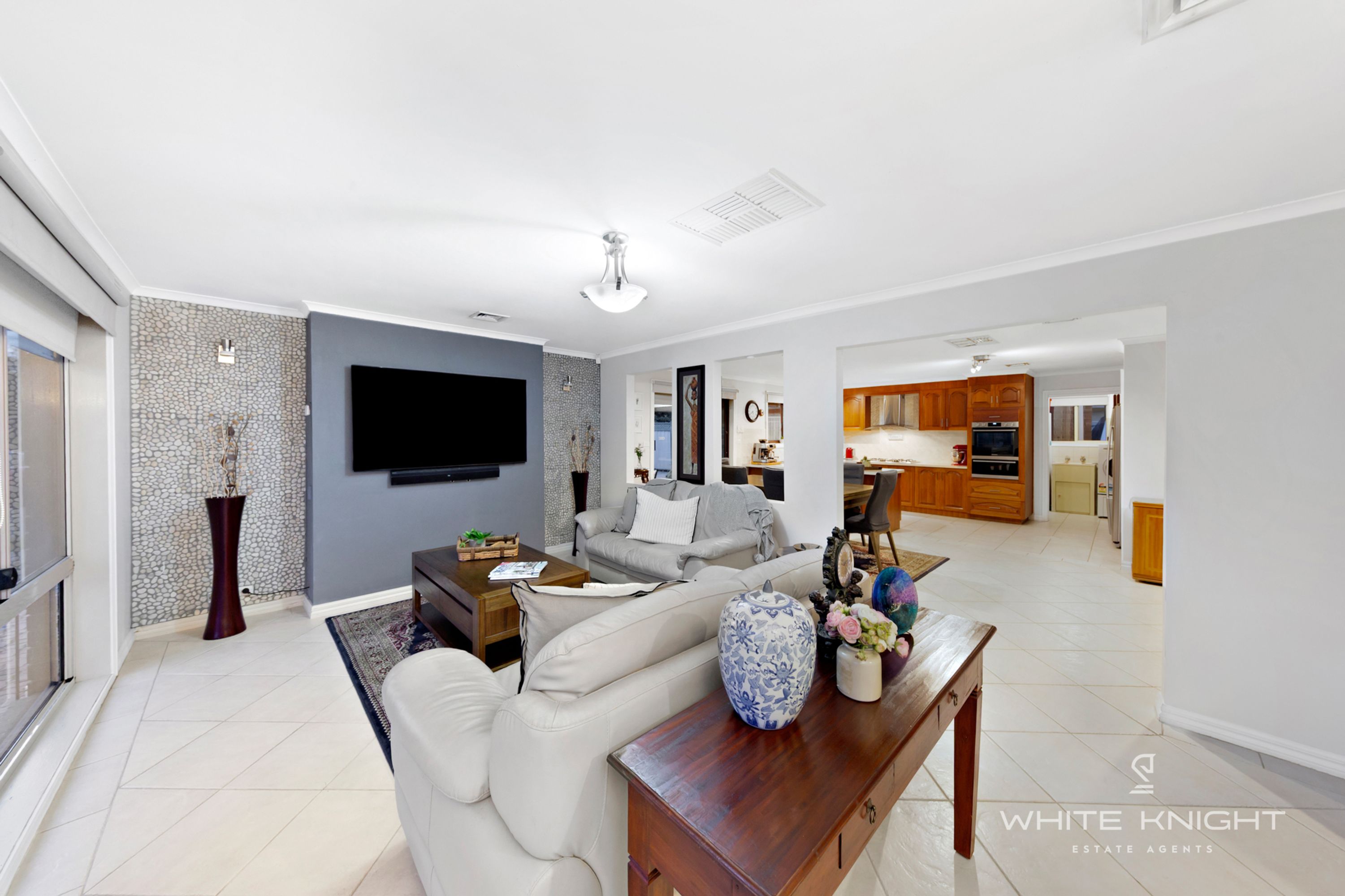 22 Revell Crescent, St Albans VIC 3021, St Albans - Thumbnail 6