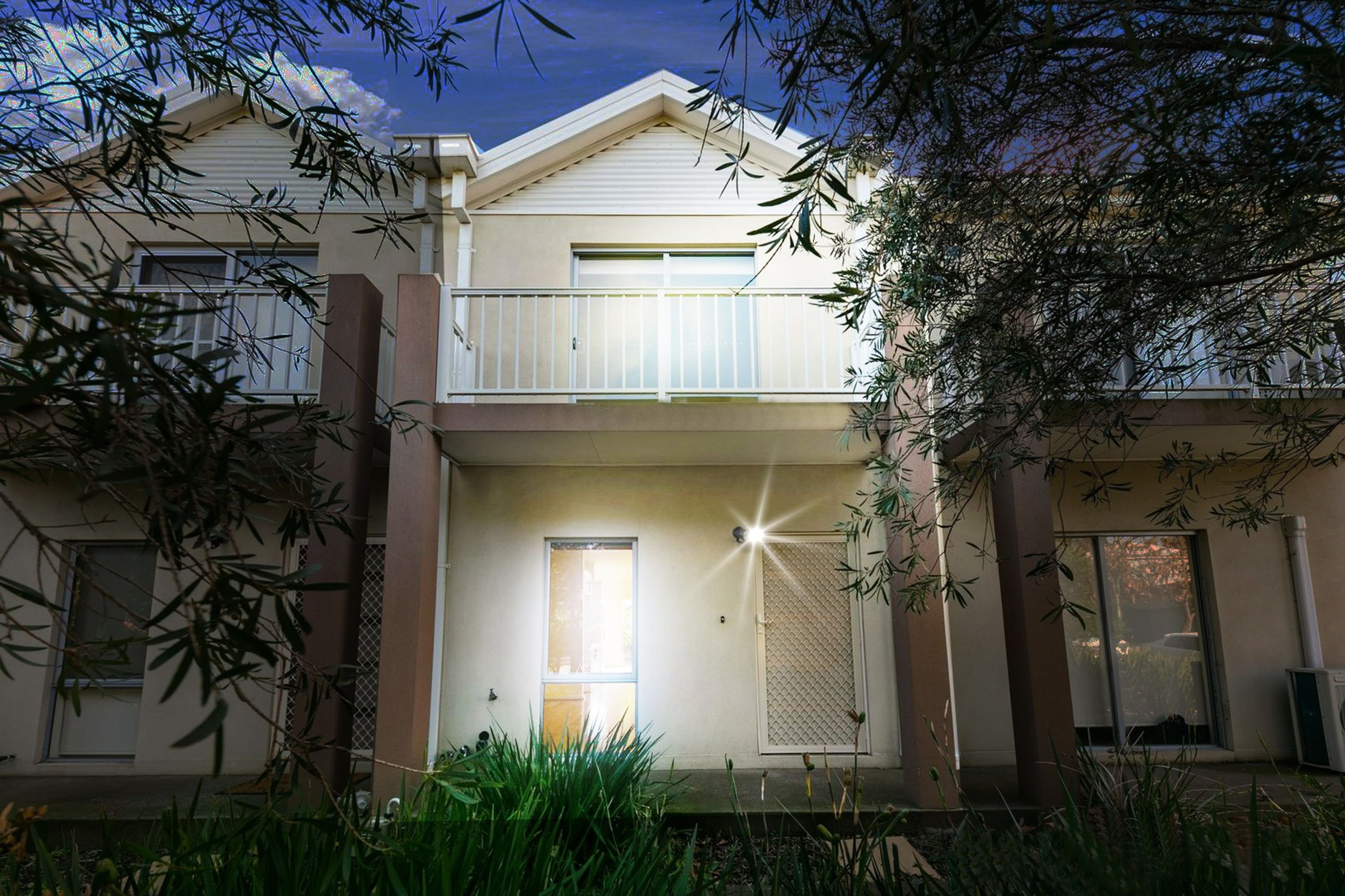 2 Kai Close, Caroline Springs VIC 3023, Caroline Springs - Thumbnail 2