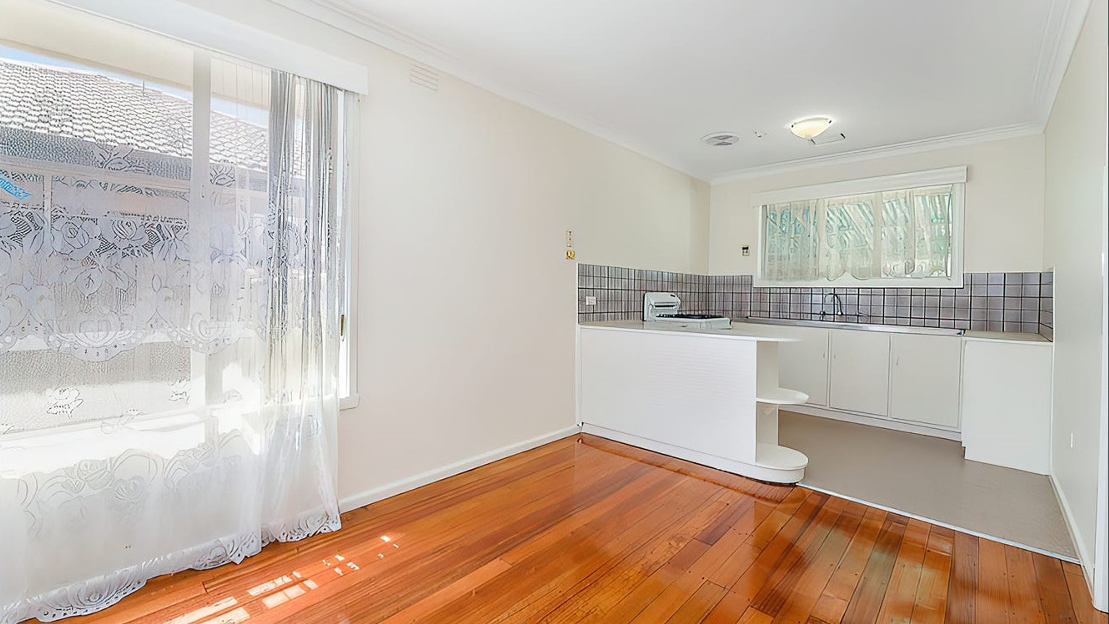 32 Bent Street, St Albans VIC 3021, St Albans - Thumbnail 3