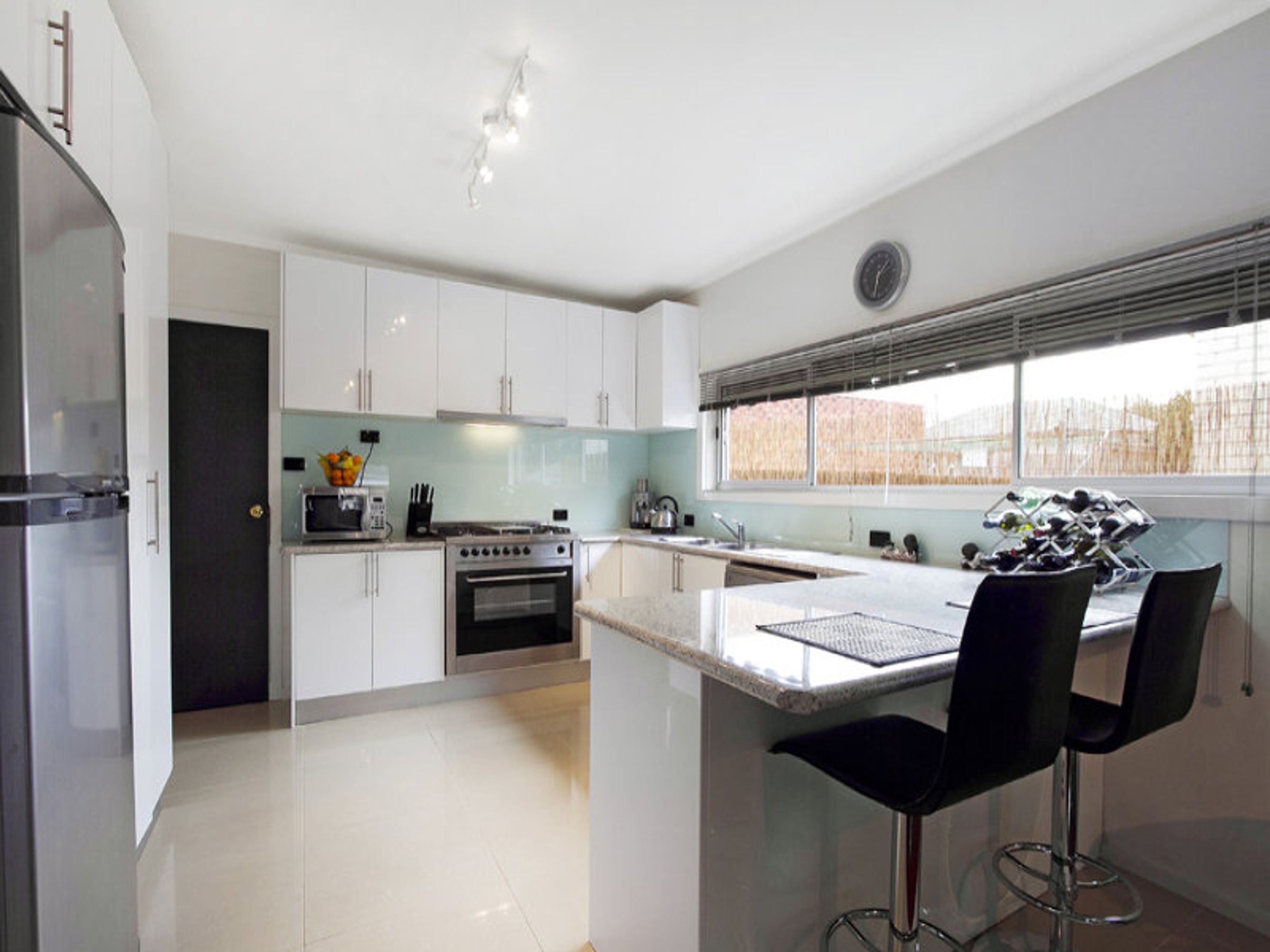 6 Phillip Avenue, Springvale - Thumbnail 3