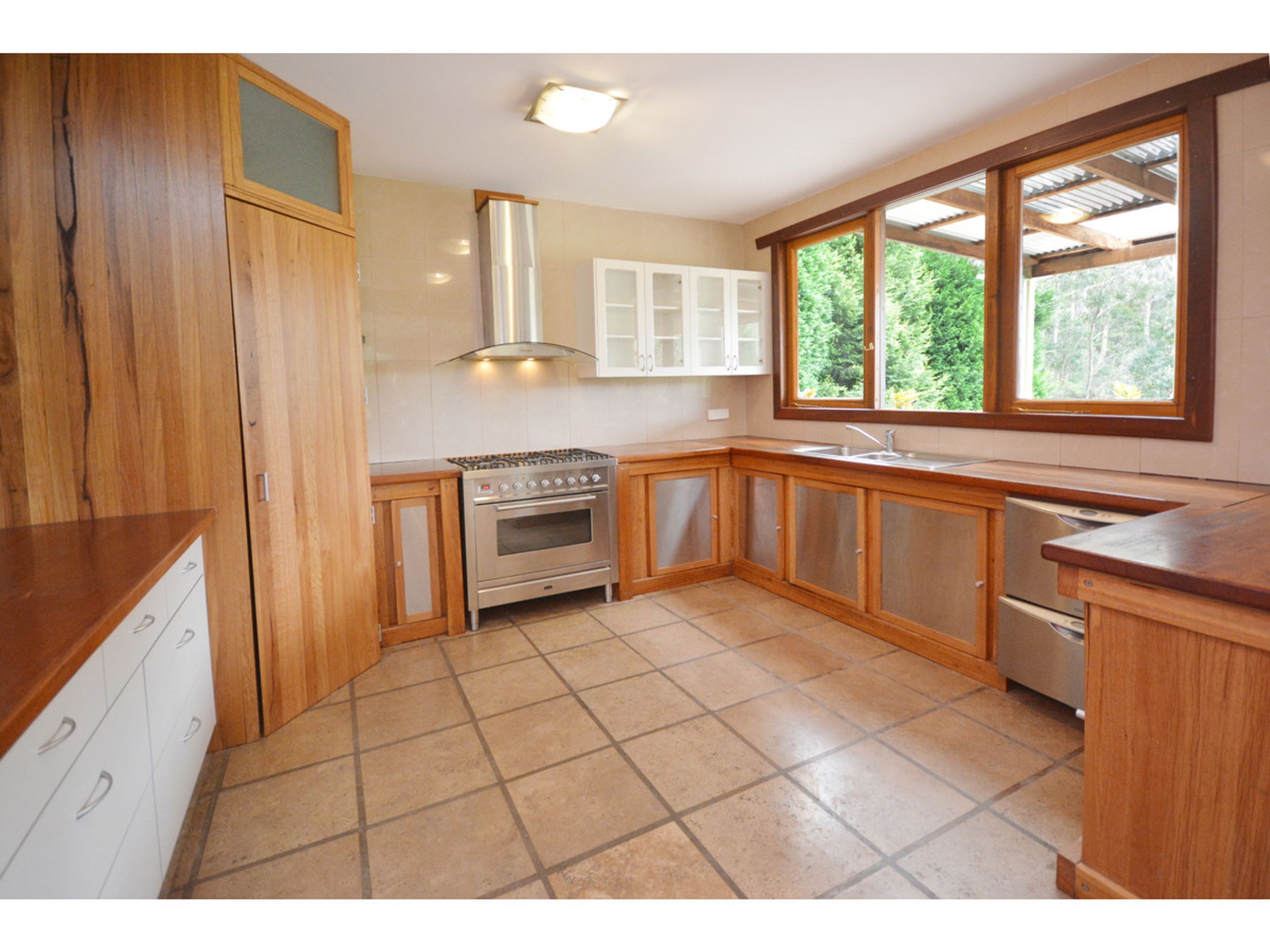 8-12 Suffolk Street, Bullaburra - Thumbnail 7
