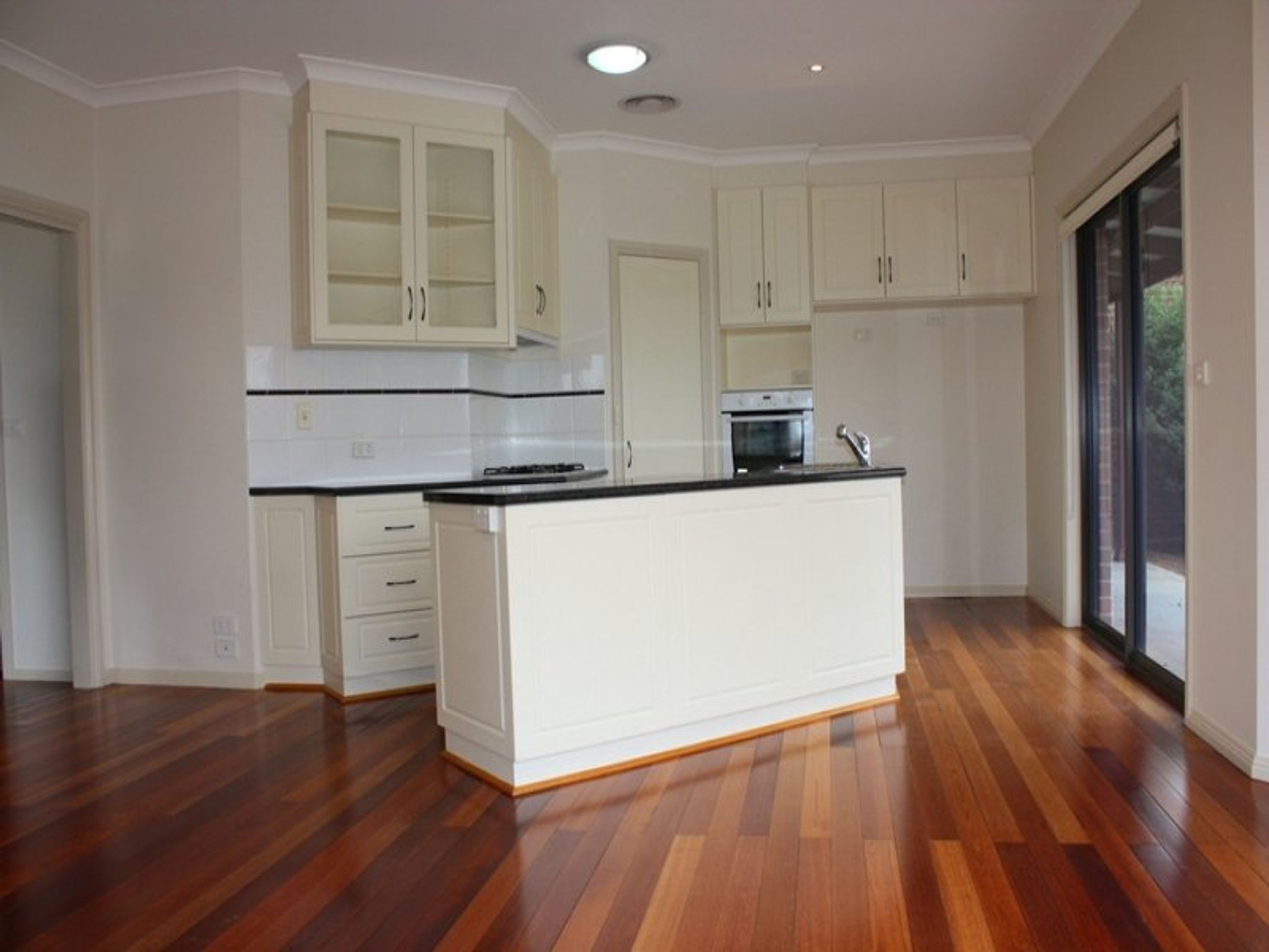 60 McTavish Boulevard, Horsham VIC 3400, Horsham - Thumbnail 4