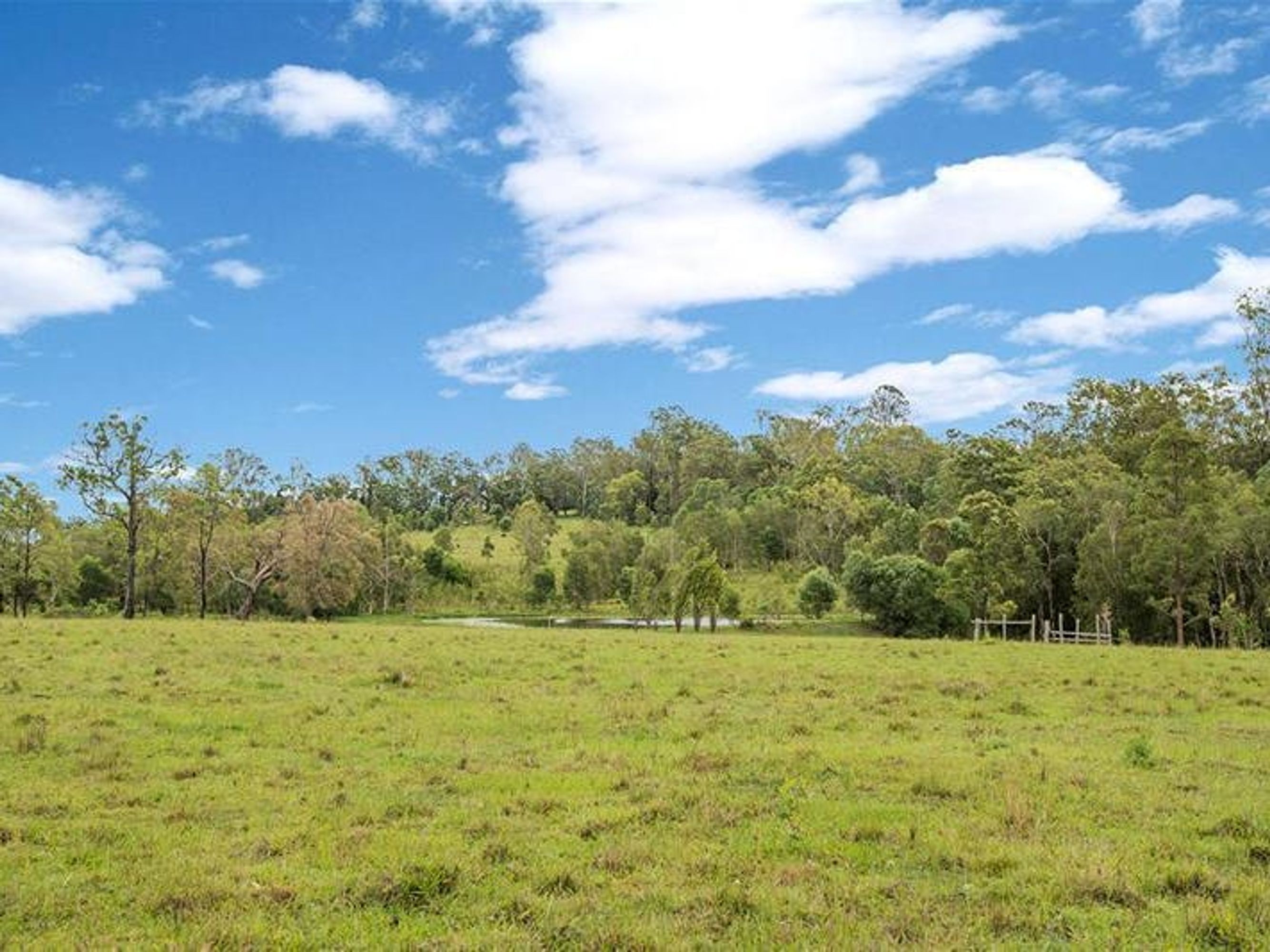 88 Summerland Way, Mountain View - Thumbnail 4