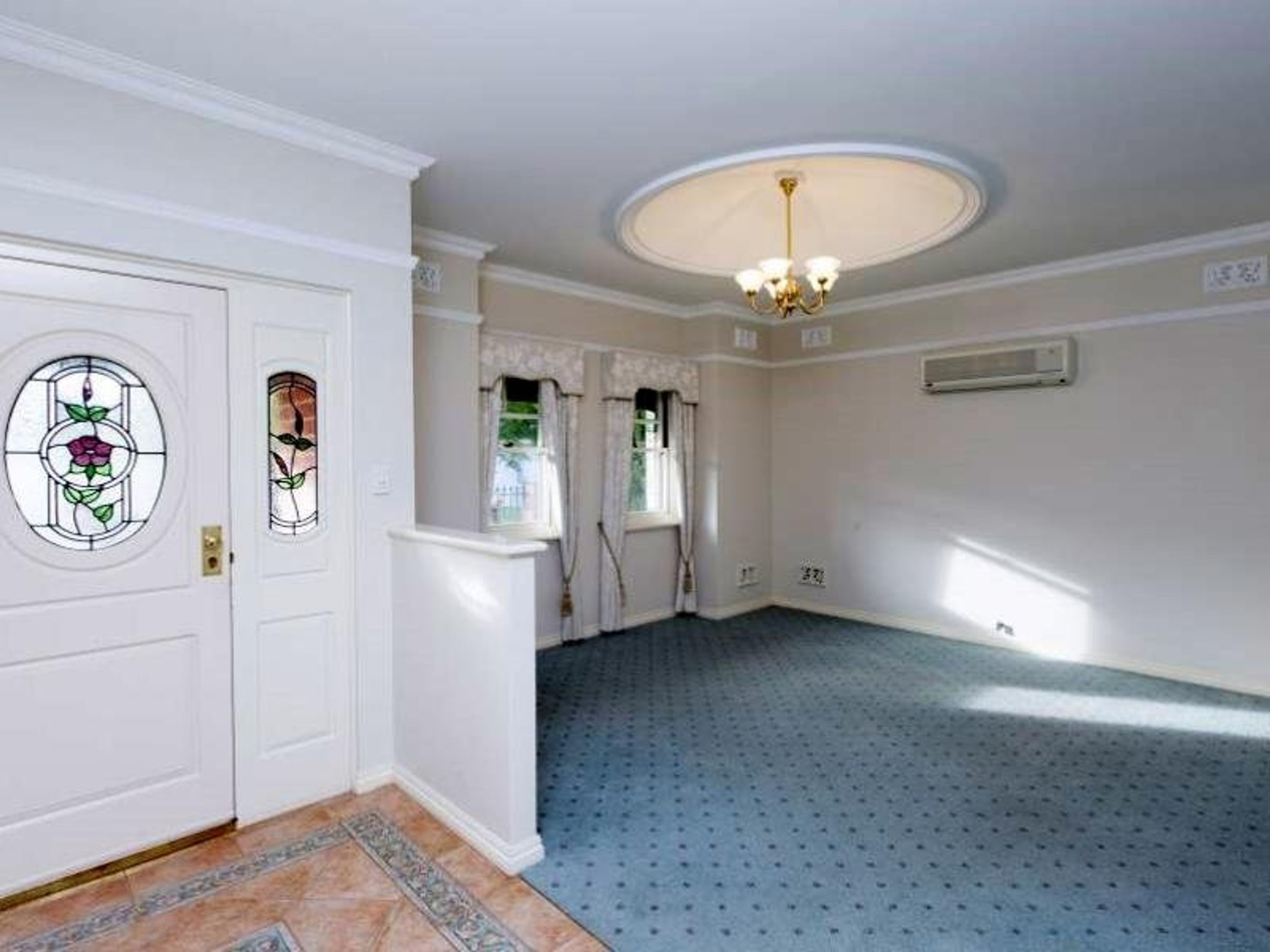 8 Honeyeater Circle, Wembley, WA 6014, Subiaco - Thumbnail 2