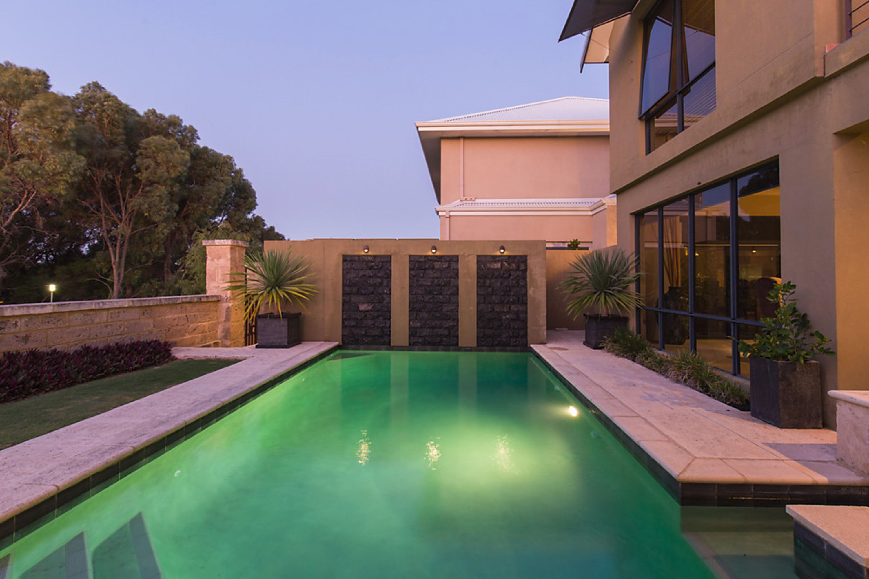 23 Foret Gardens, Hillarys - Thumbnail 3