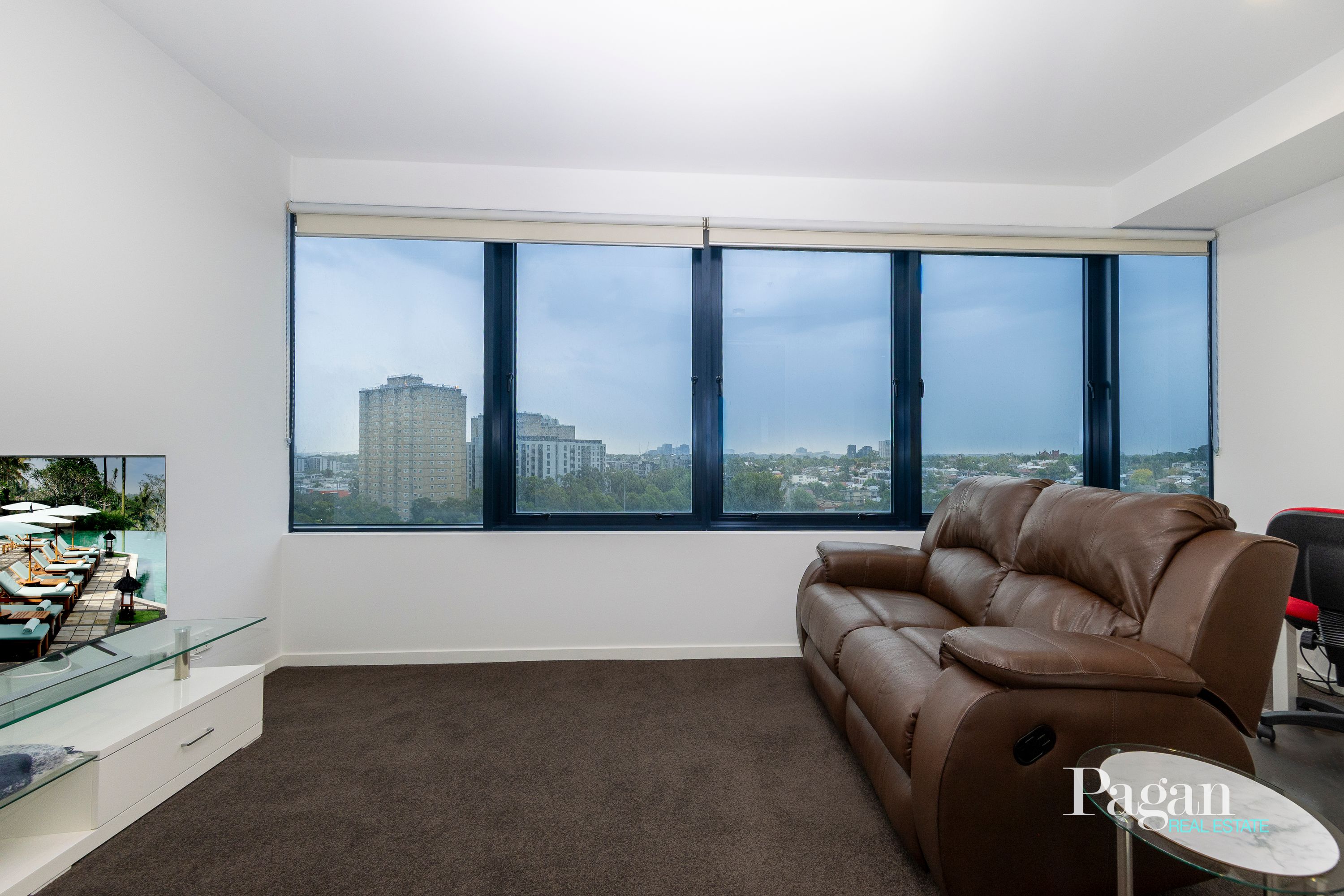 1020/18 Mt Alexander Road, Travancore - Thumbnail 2
