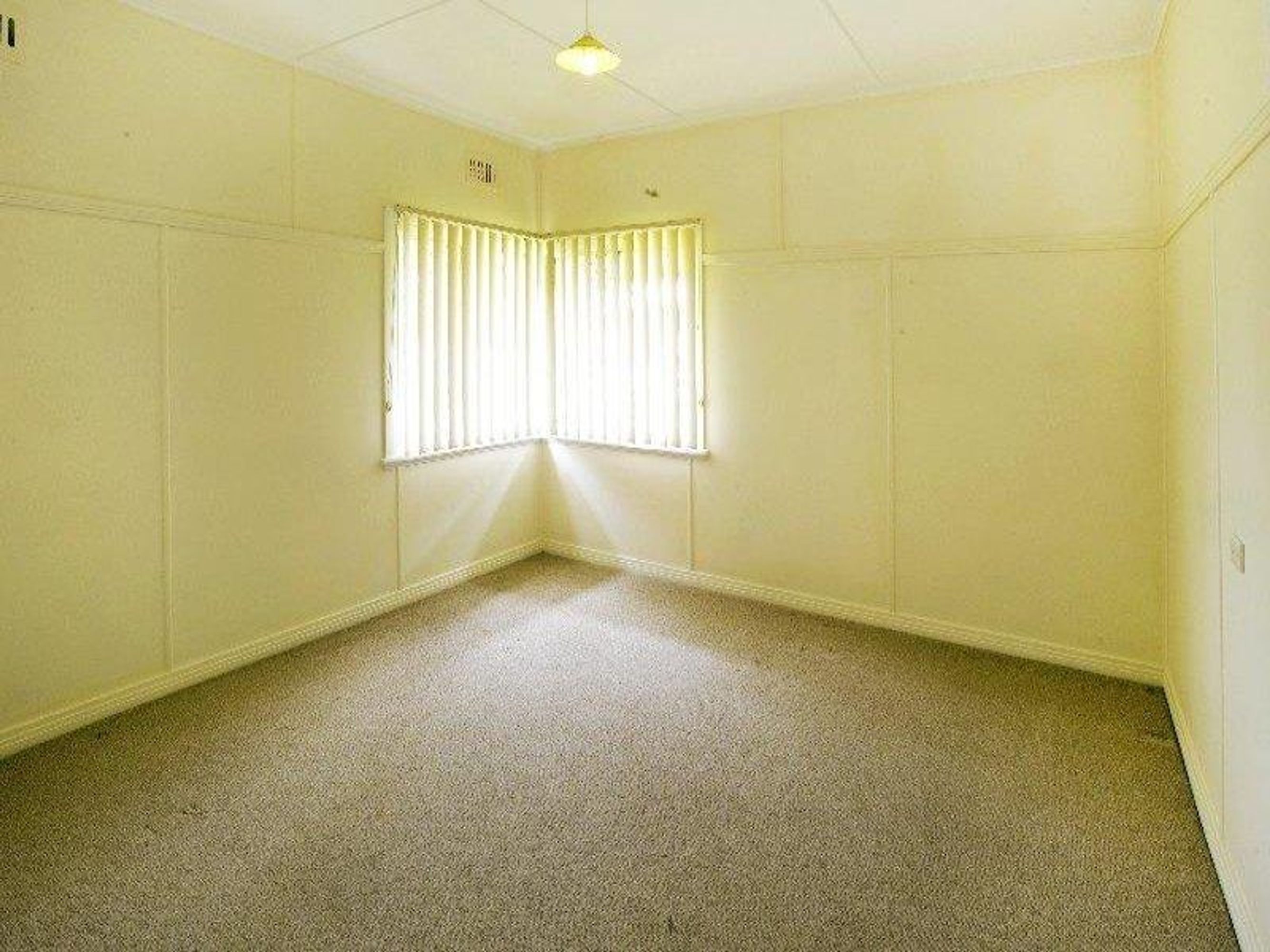 193 Turf Street, Grafton - Thumbnail 8