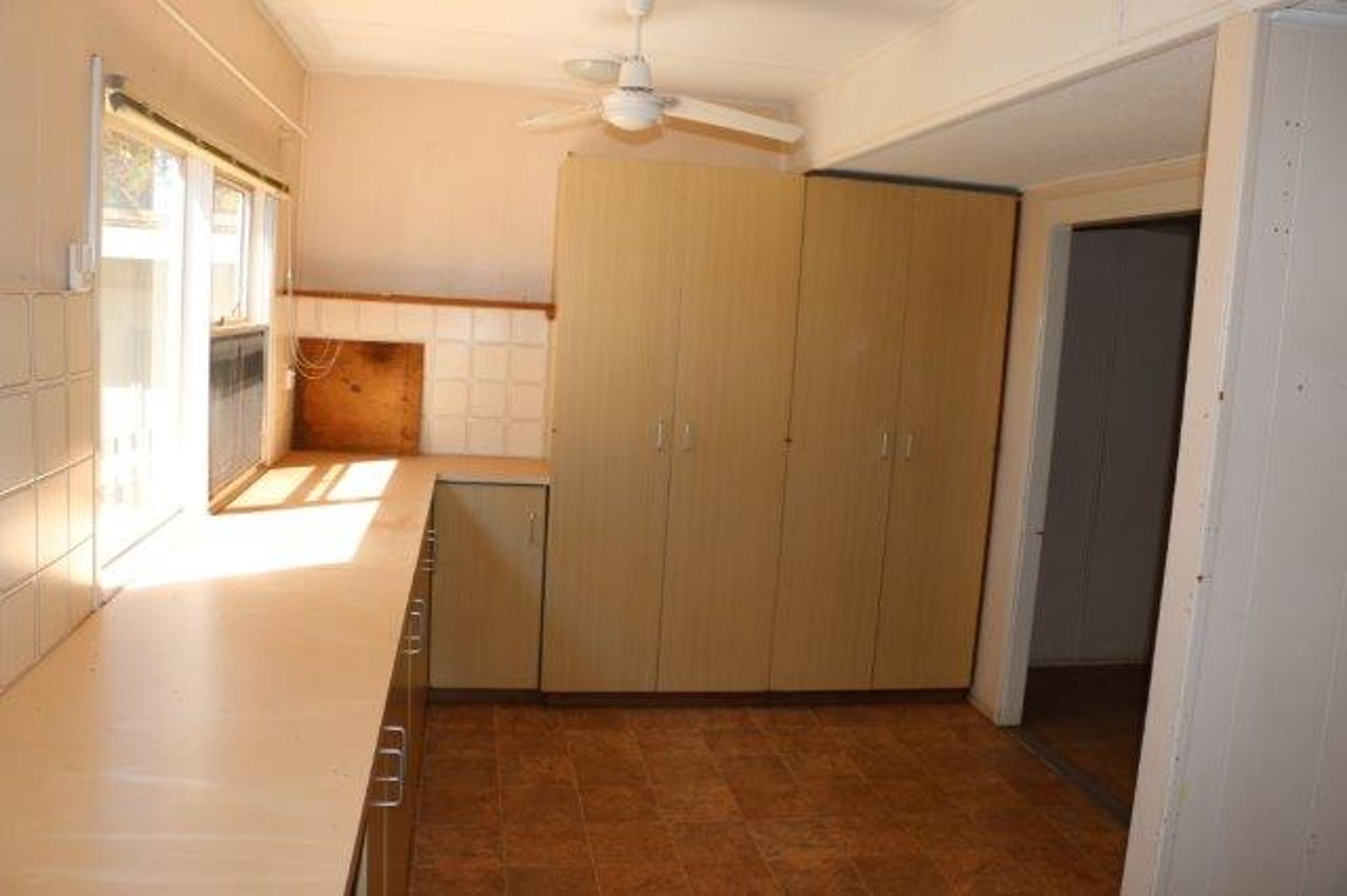 28 Mindarra Drive, Newman, Newman - Thumbnail 5