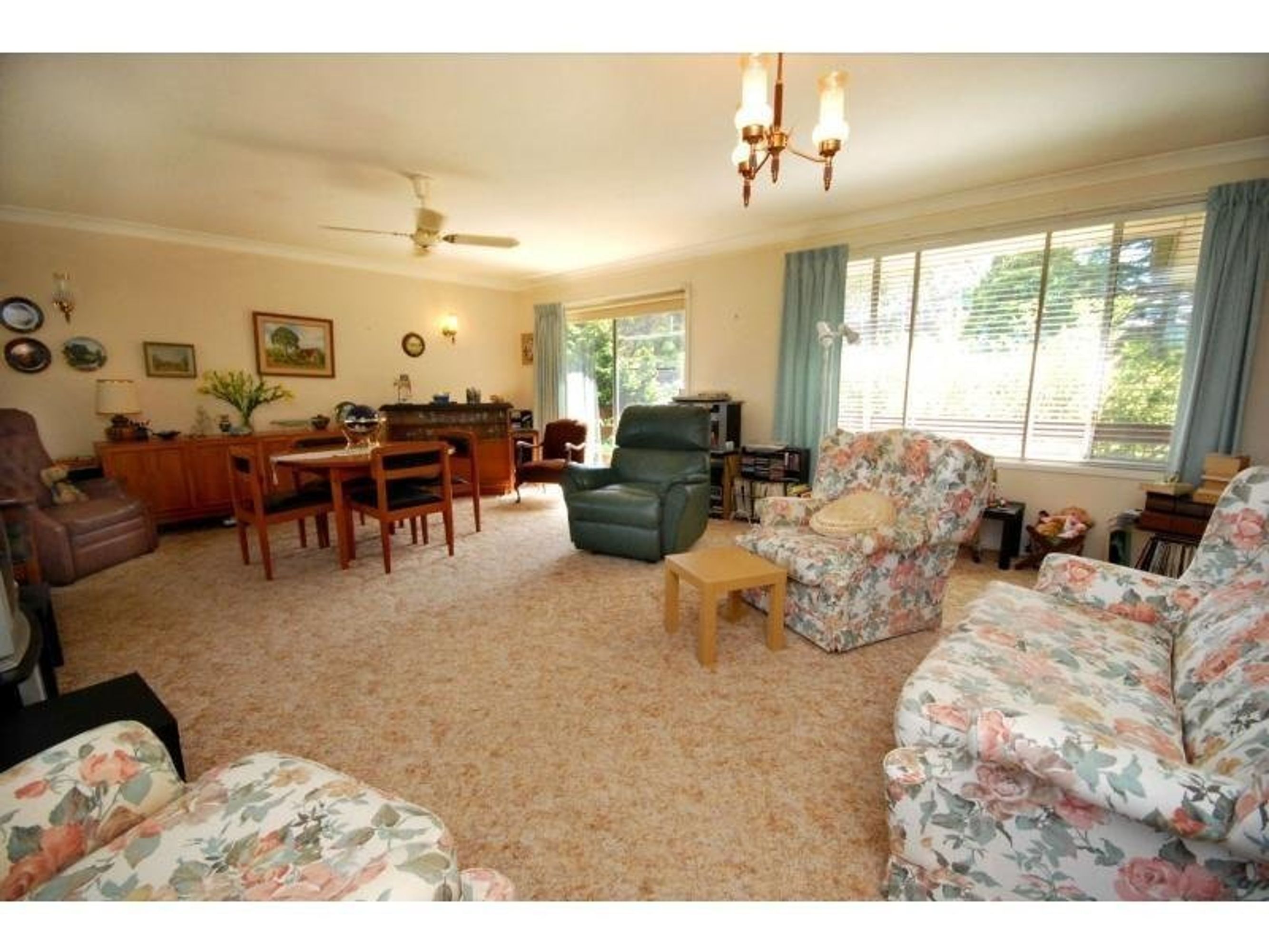 42 Stephen Street, Katoomba - Thumbnail 2