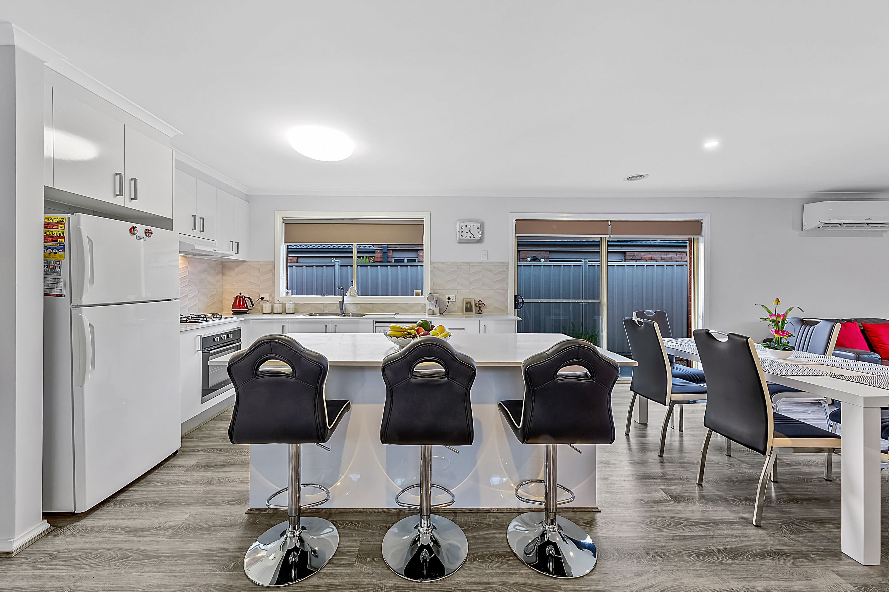 13 Lauffre Walk, Caroline Springs VIC 3023, Caroline Springs - Thumbnail 6